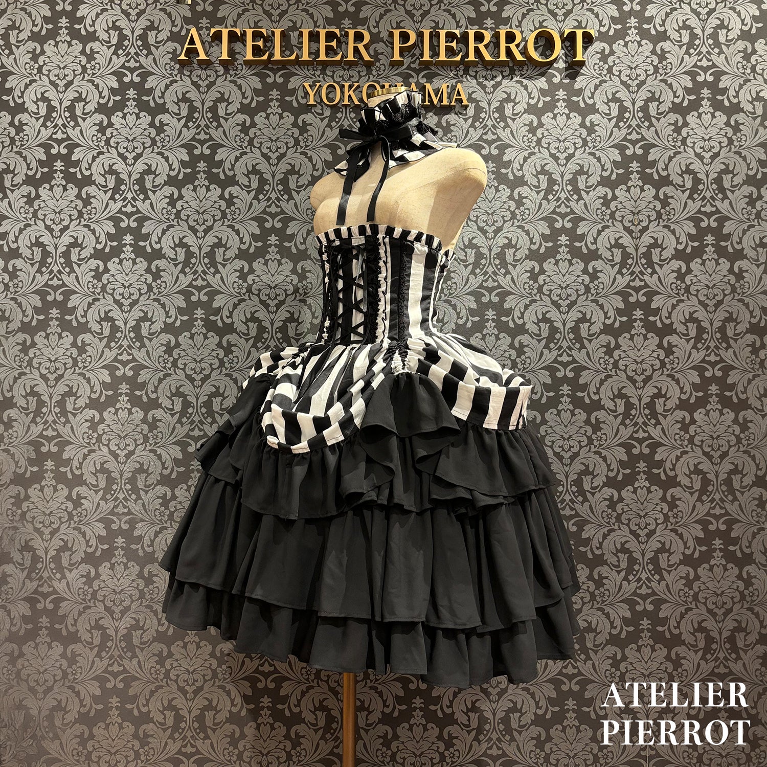 【ATELIER PIERROT】 ★Jetzt Reservierungen entgegennehmen★ Marionetten-Korsett-Rock-Set gestreift/Black