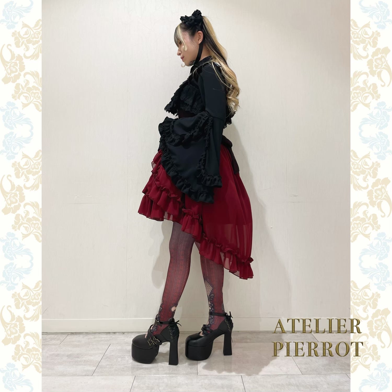 【ATELIER PIERROT工作室小丑Louise Jabot Blouse白/紫/黑