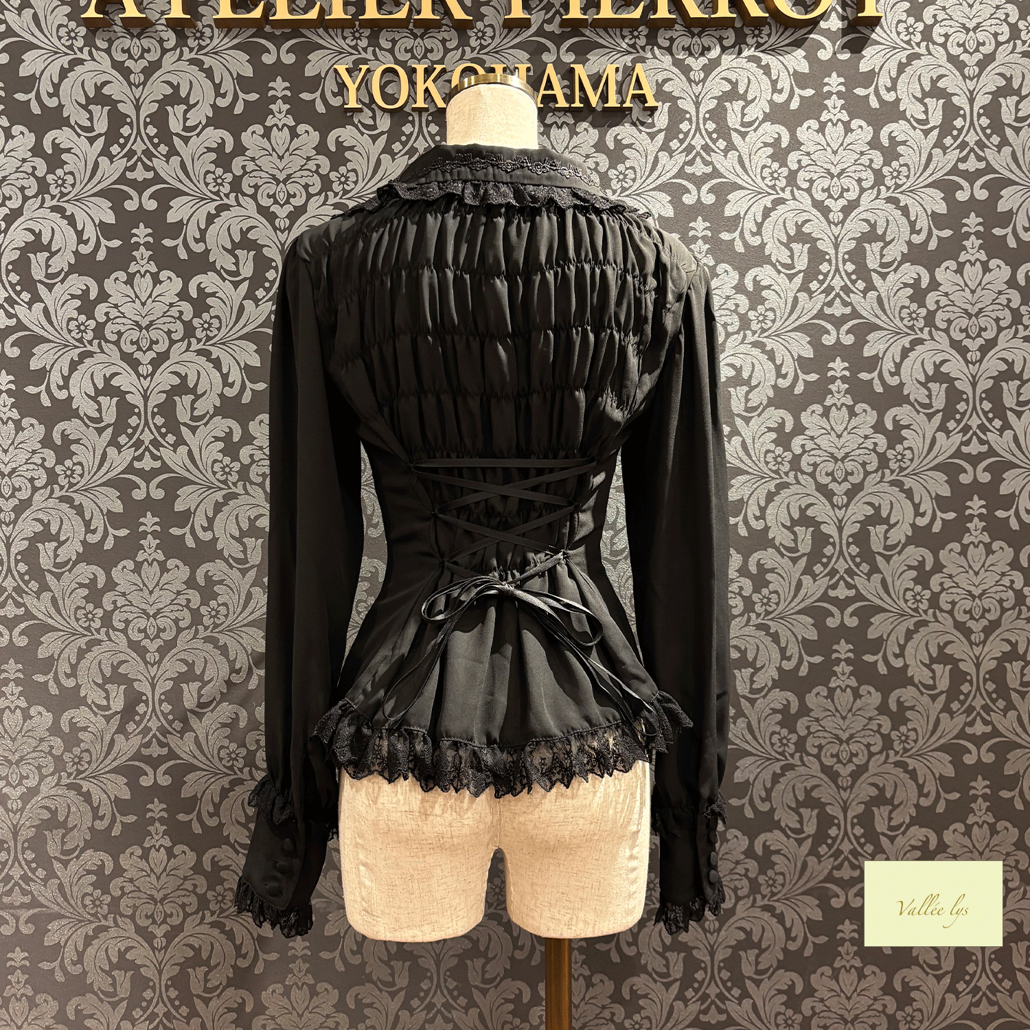 【Vallée lys】ヴァレリス Dreams Ladder Lace Long Sleeved Blouse ホワイト/ブラック×ホワイト/ブラック×ボルドー/ブラック×ネイビー/ブラック ★8月下旬発売★