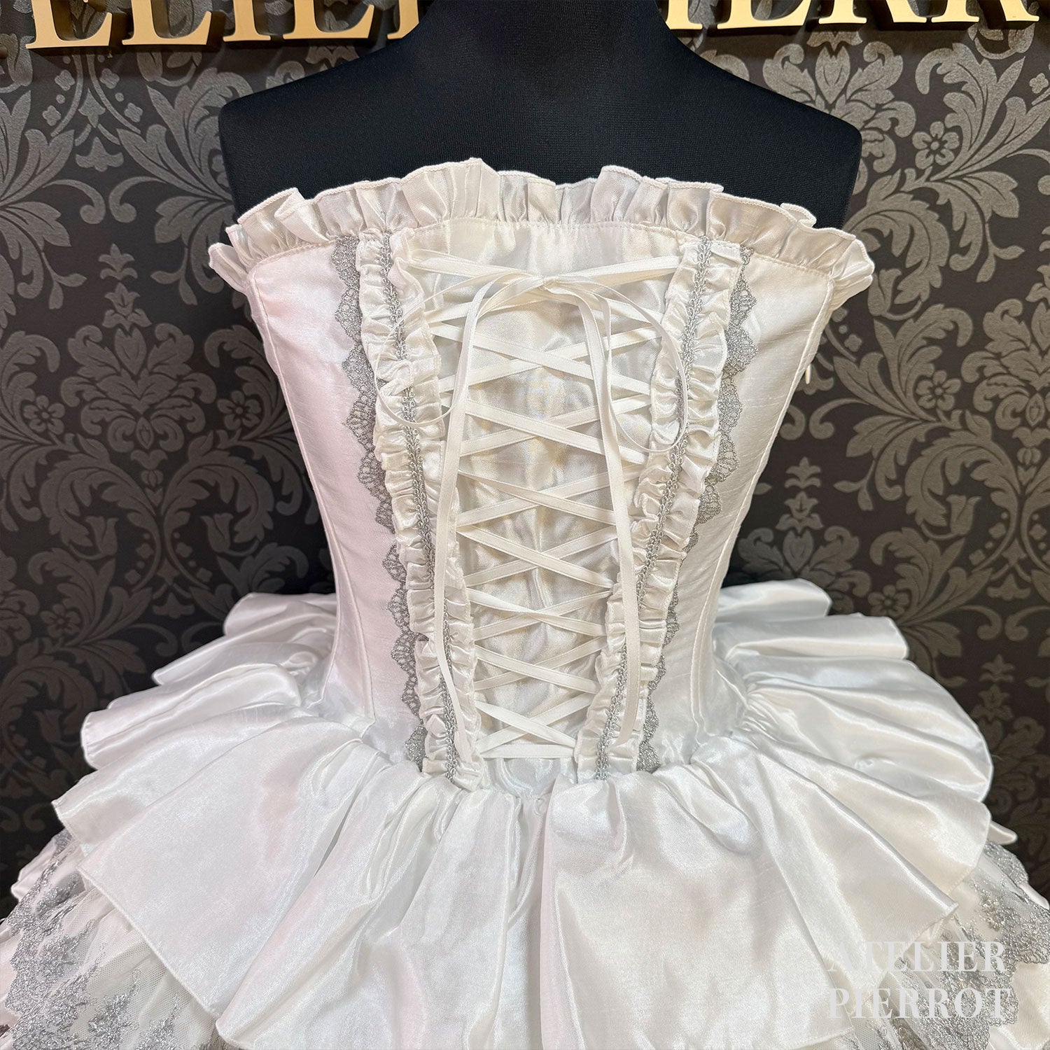 【ATELIER PIERROT】 Mini Corset Dress (シルバーレースver) ホワイト/ブラック
