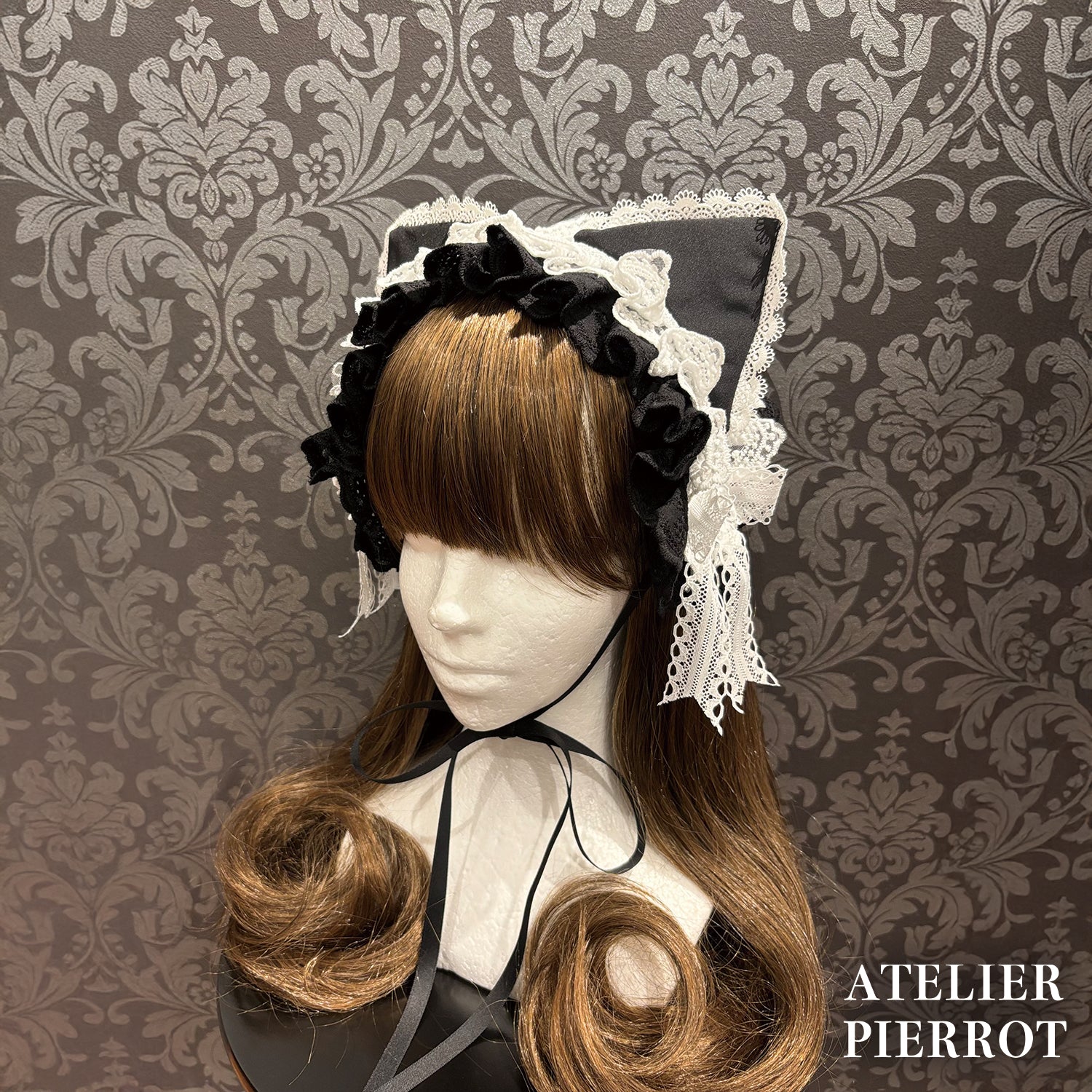 【ATELIER PIERROT】 Mimi de Chat Lace Headdress ブラック×ホワイト/ブラック