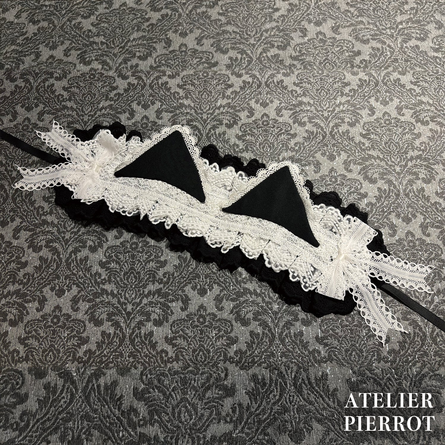 【ATELIER PIERROT】 Mimi de Chat Lace Headdress ブラック×ホワイト/ブラック ★10月下旬〜11月上旬発売★