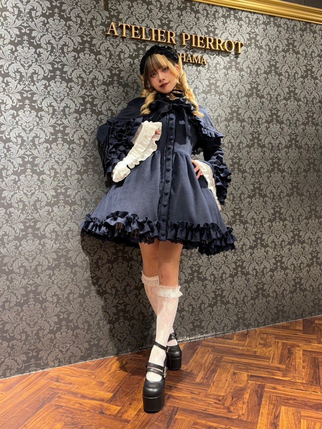 【ATELIER PIERROT】 Fleur d’Hiver Coat ホワイト/ボルドー/ネイビー/ブラック