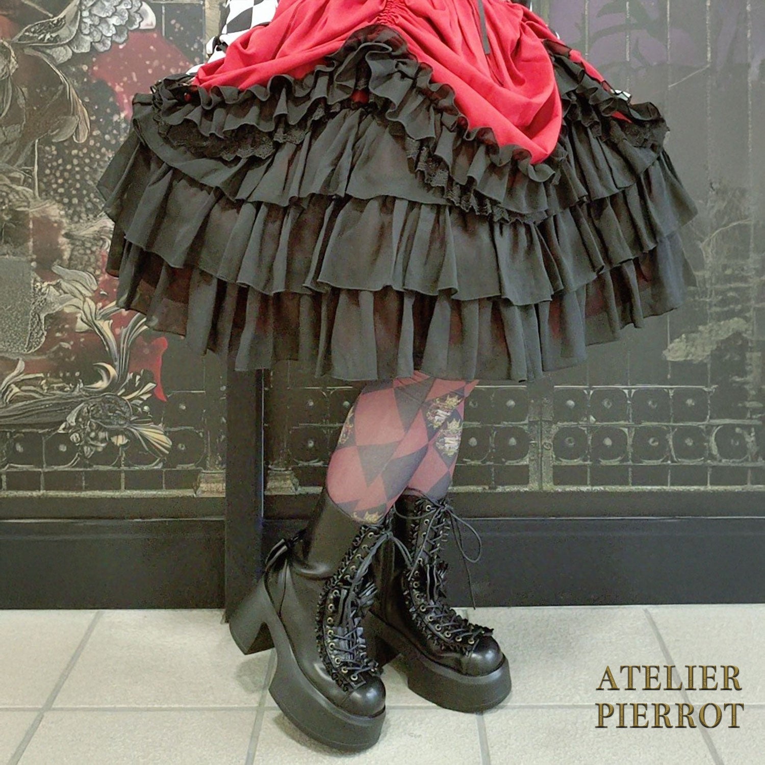 【ATELIER PIERROT】厚实的褶皱丝带靴白色/黑色S/M/L/XL