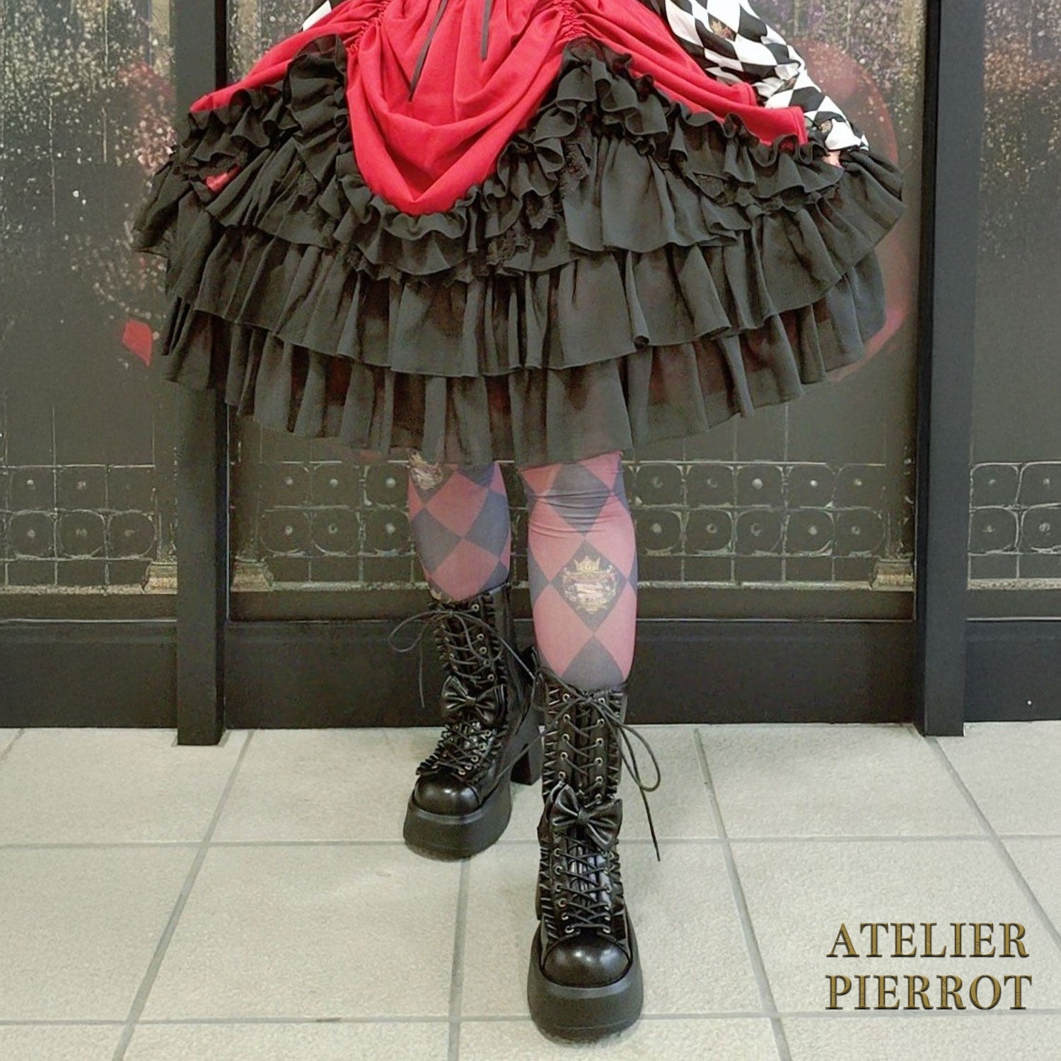 【ATELIER PIERROT】厚实的褶皱丝带靴白色/黑色S/M/L/XL