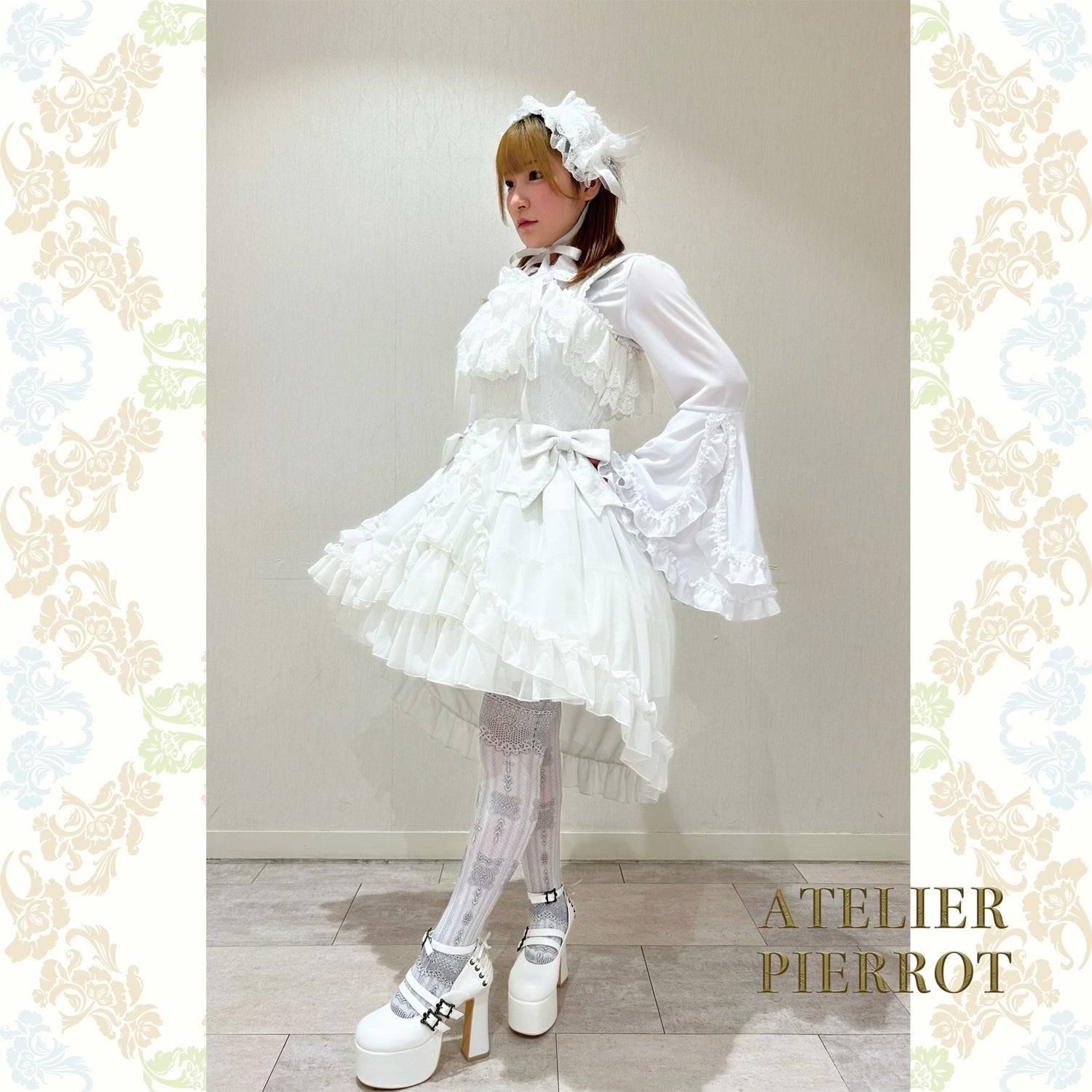 【ATELIER PIERROT工作室小丑Louise Jabot Blouse白/紫/黑
