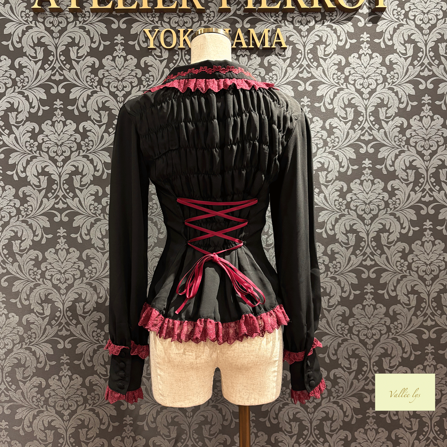 【Vallée lys】ヴァレリス Dreams Ladder Lace Long Sleeved Blouse ホワイト/ブラック×ホワイト/ブラック×ボルドー/ブラック×ネイビー/ブラック ★8月下旬発売★