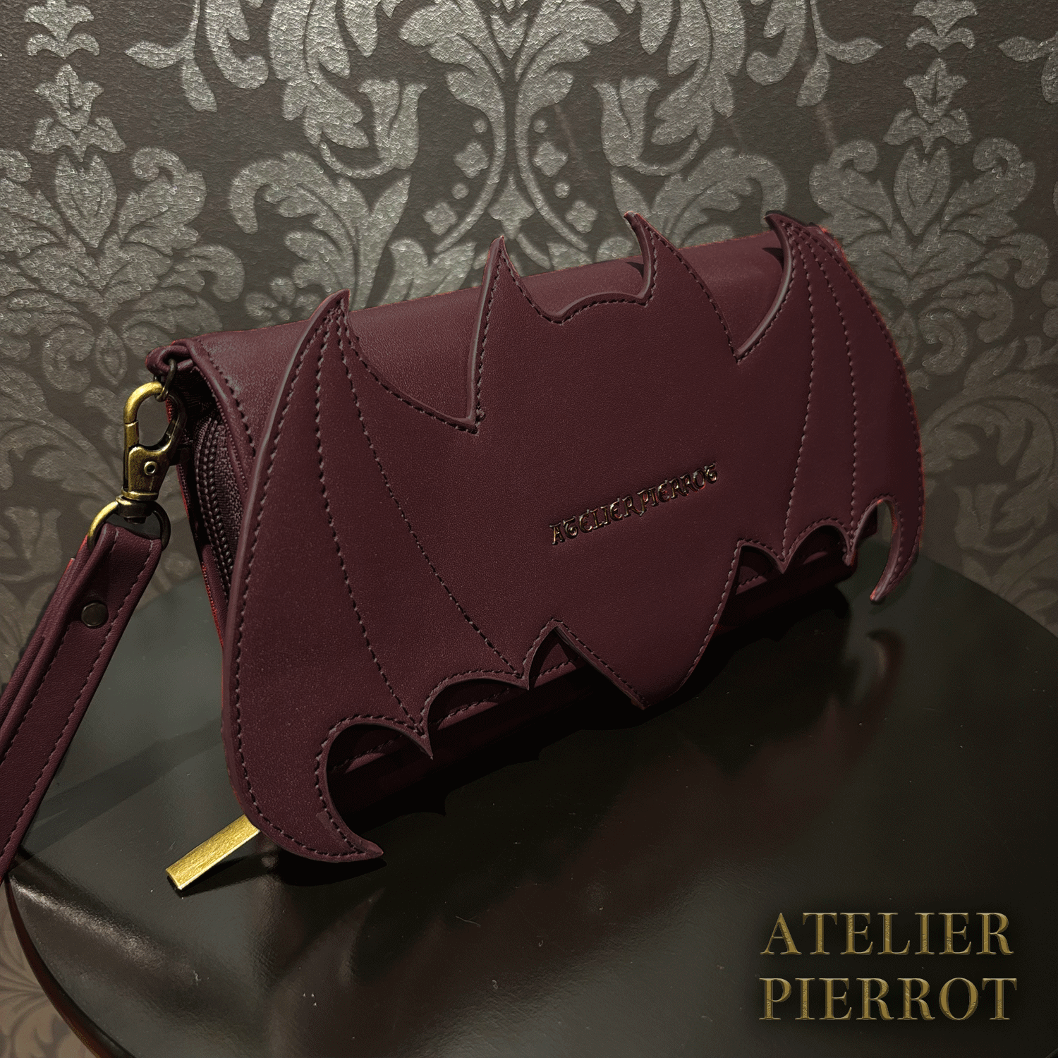 【ATELIER PIERROT】“夜間墳墓”蝙蝠俠錢包袋波爾多/海軍/黑色