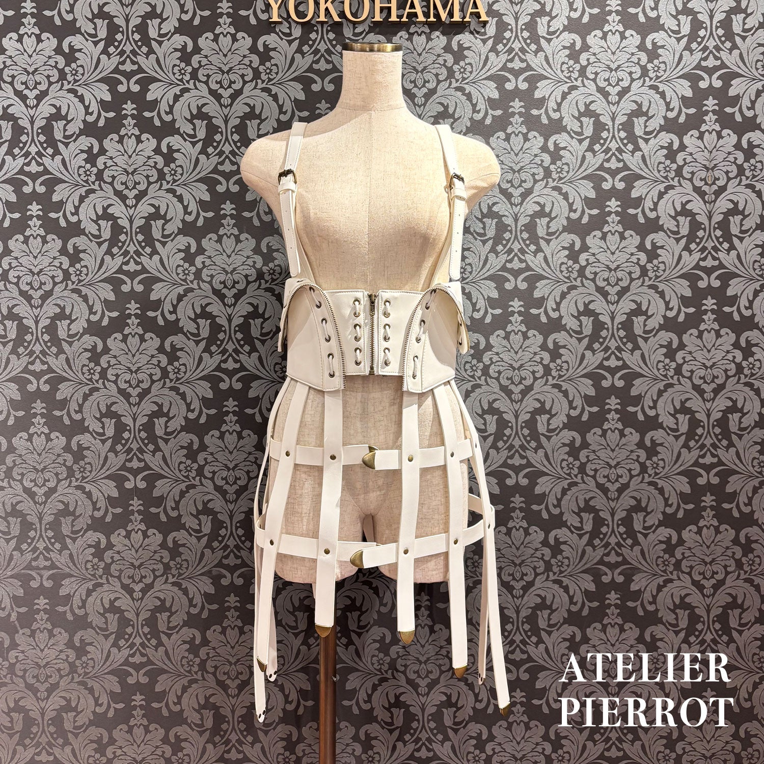 【ATELIER PIERROT】 ★ご予約受付中★Sealed Cage Corset Harness ホワイト/ブラック