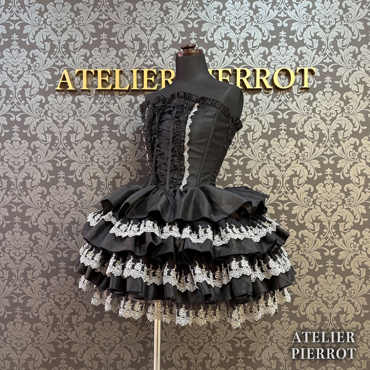【ATELIER PIERROT】 Mini Corset Dress (シルバーレースver) ホワイト/ブラック