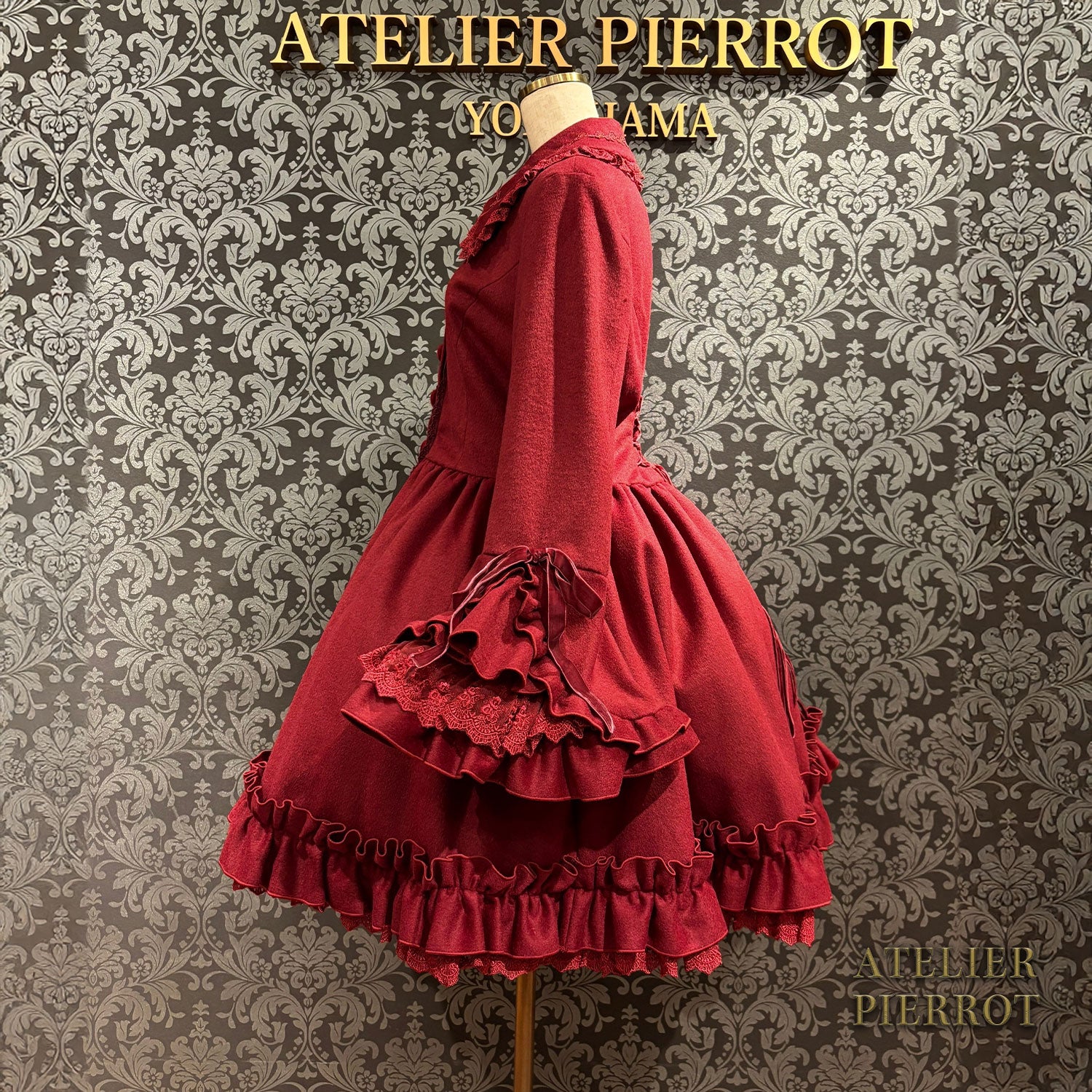 【ATELIER PIERROT】 Fleur d'Hiver Coat White/Bordeaux/Navy/Black★Released from late October to early November★