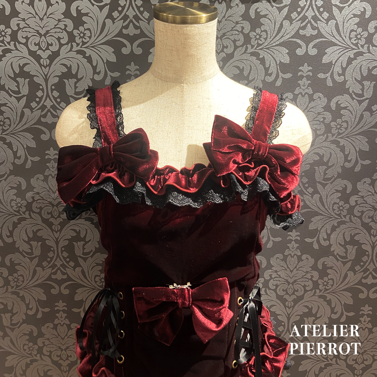 【ATELIER PIERROTAdenophora 레이스 업 Camisole Bordeaux/Navy/Black★10 월 초에서 중순까지 출시 될 예정입니다★