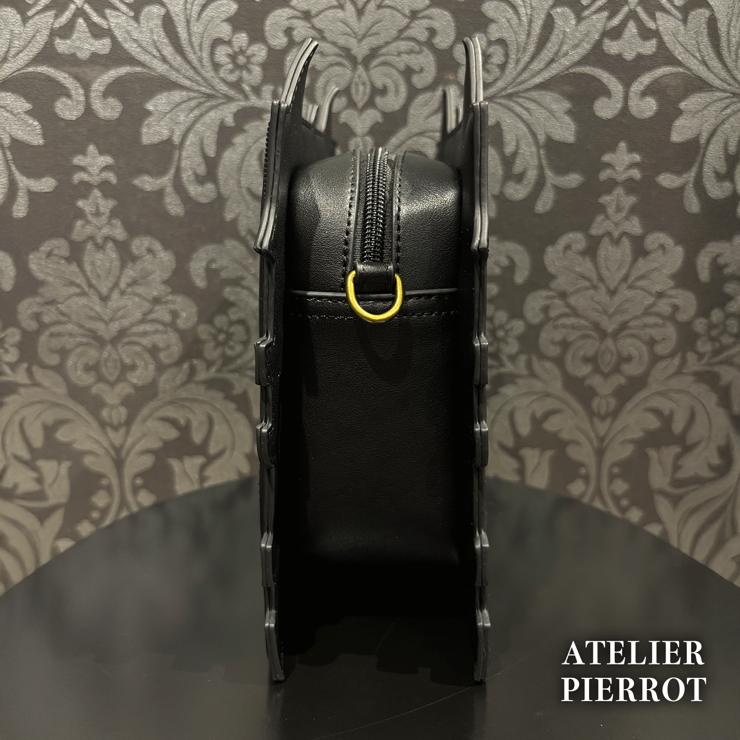 【ATELIER PIERROT】 Haunted House Pochette ホワイト/パープル/ブラック ★11月中旬〜下旬発売★