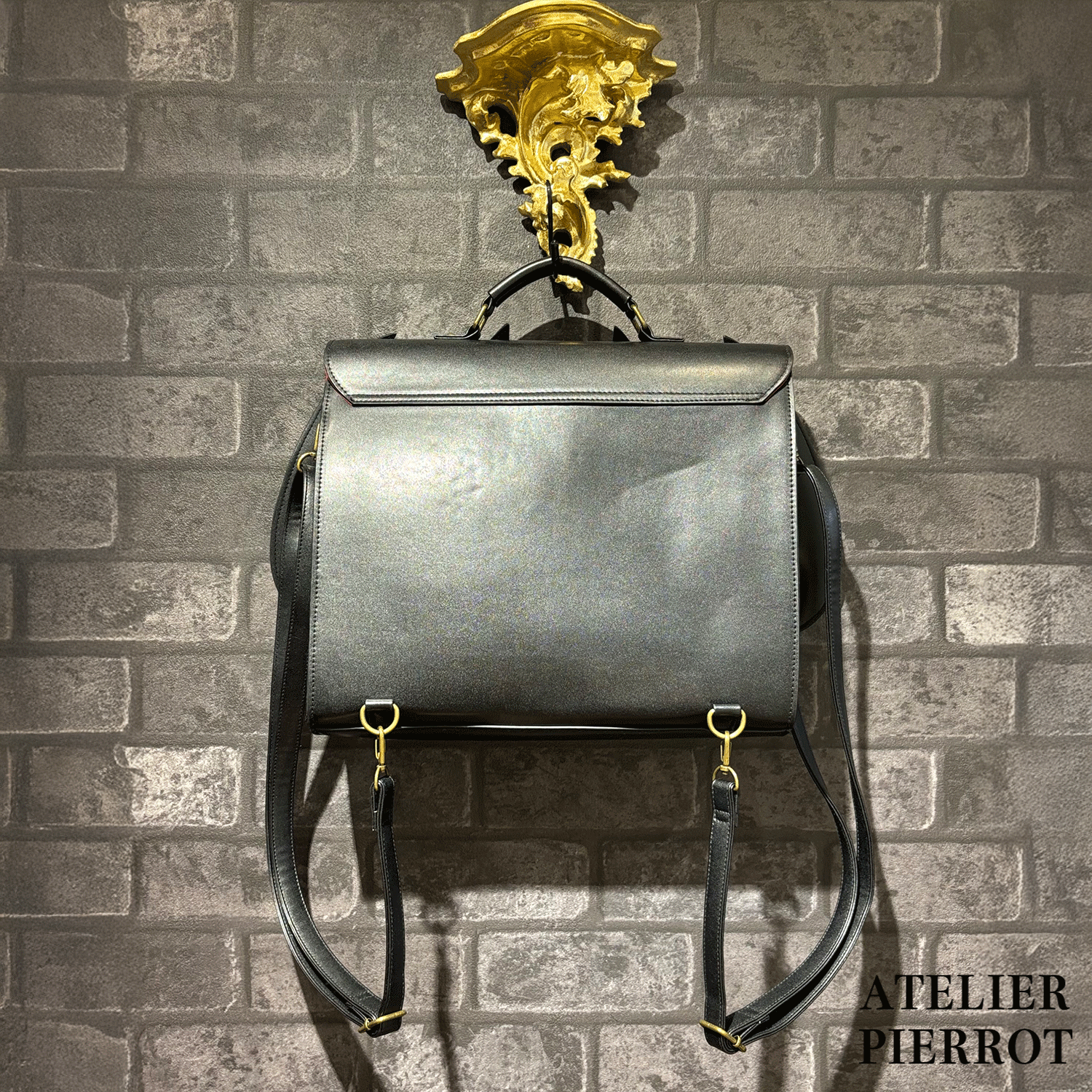 【ATELIER PIERROT】“夜間墳墓” Batwing Satchel Bordeaux/Navy/Black