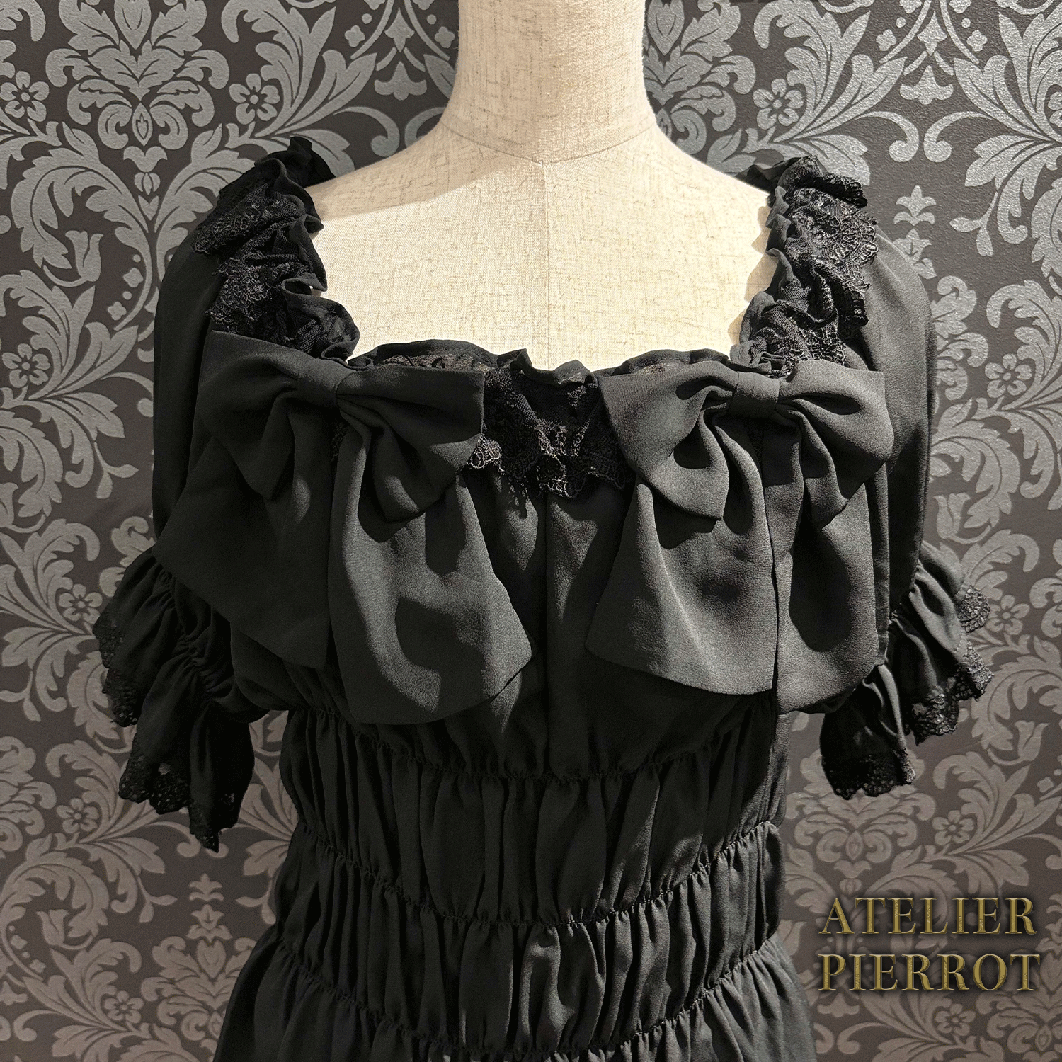 【ATELIER PIERROT】 Twinkle Ribbons Blouse White/Black