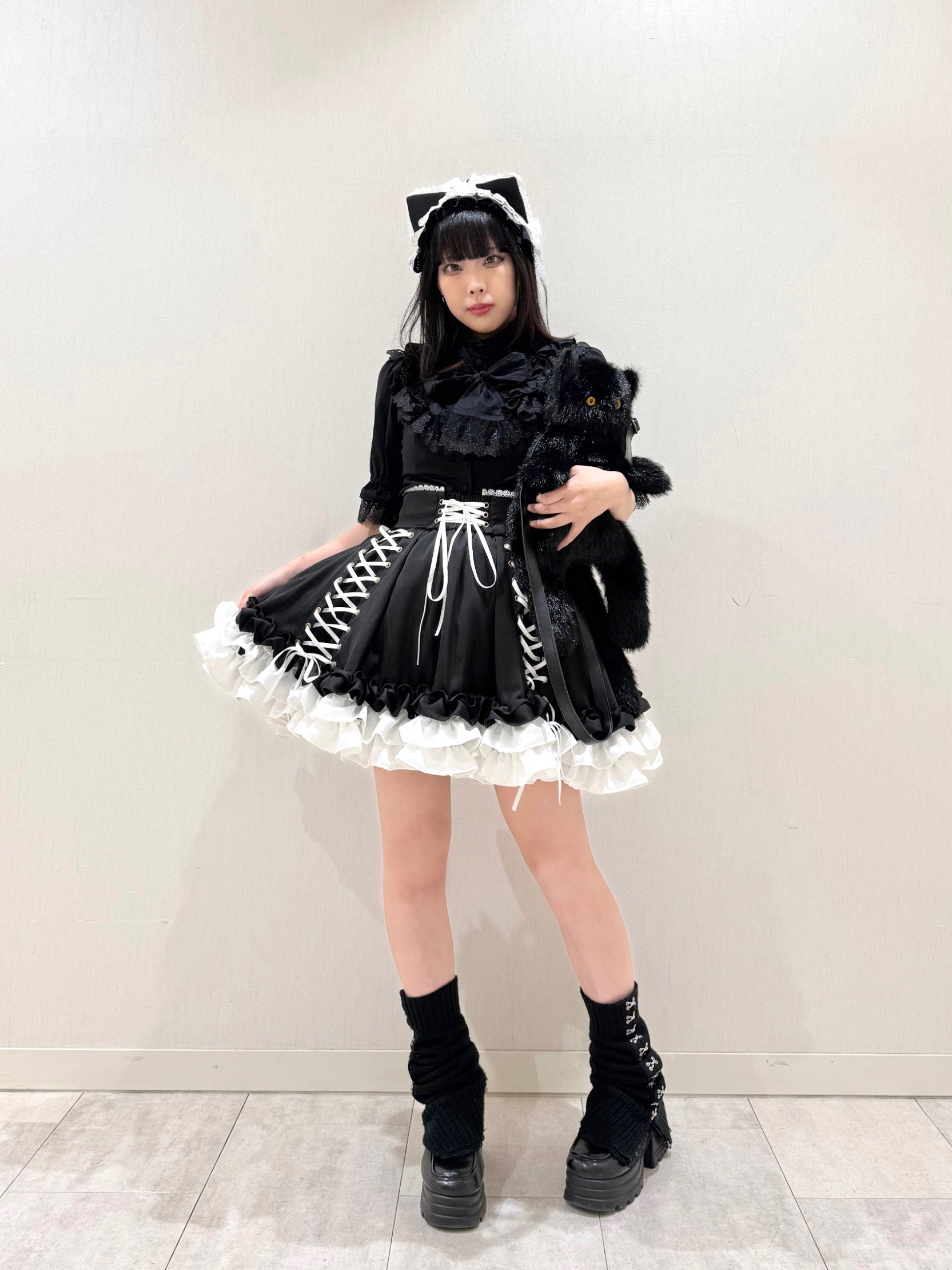【ATELIER PIERROT】 Adenophora Lace-Up Skirt ホワイト/新色ボルドー/パープル×ブラック/新色ネイビー/ブラック×ホワイト/ブラック★ダブルポイントフェア対象商品6月14日(日)まで★