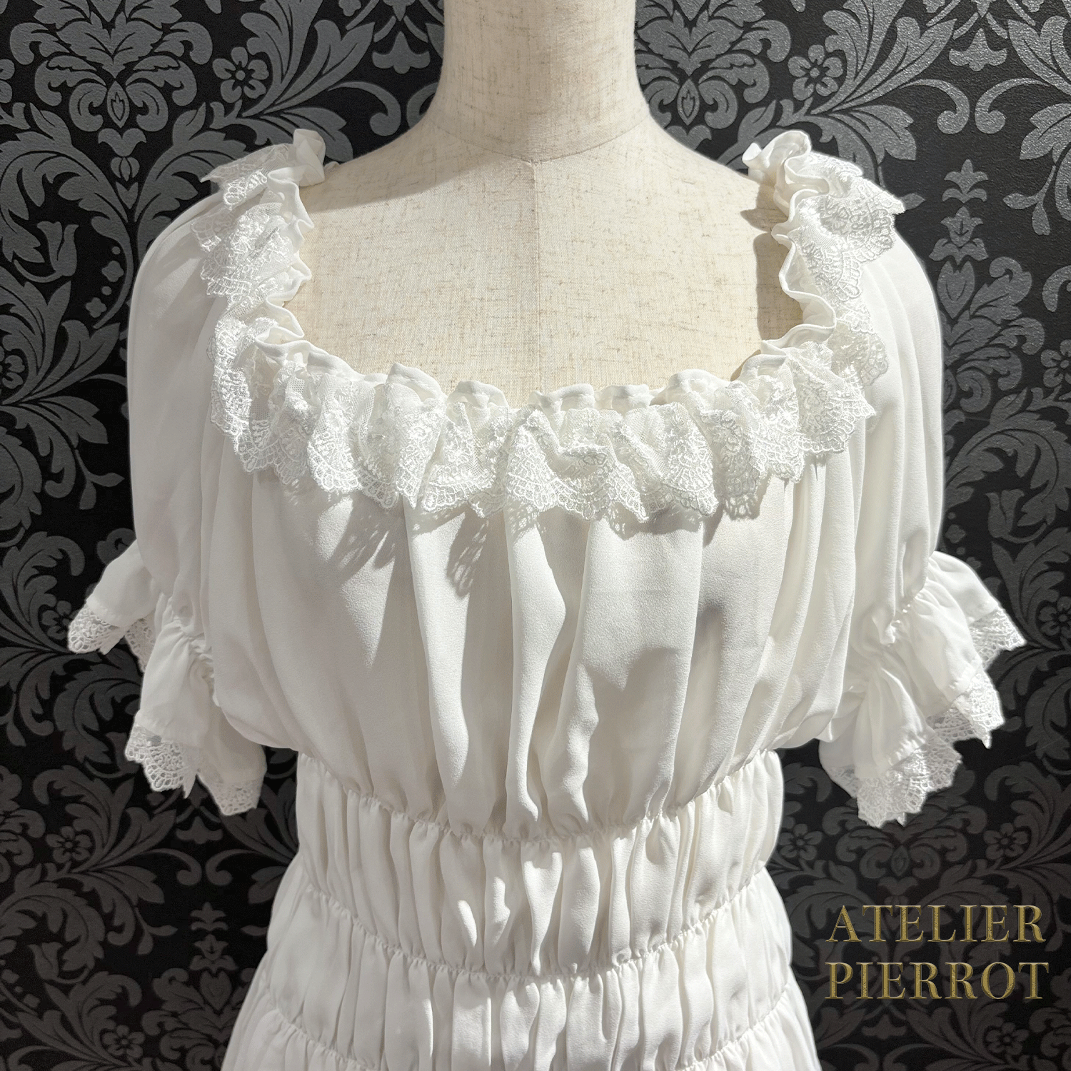 【ATELIER PIERROT】 Twinkle Ribbons Blouse White/Black
