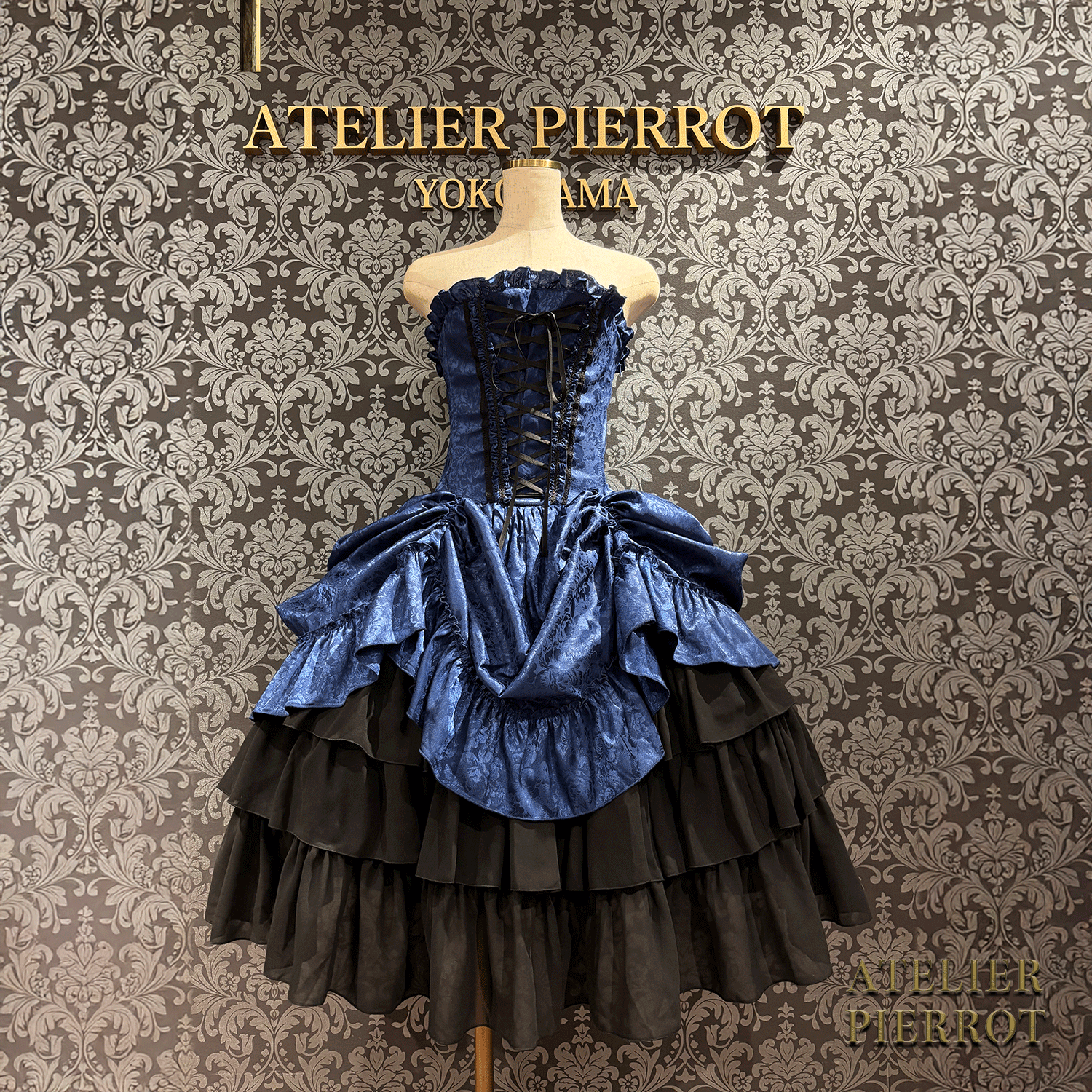 【ATELIER PIERROT】 Bustle Korsett Kleid Rose Jacquard