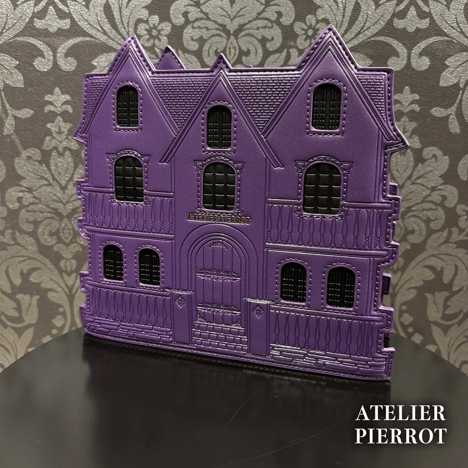 【ATELIER PIERROT】 Haunted House Pochette ホワイト/パープル/ブラック ★11月中旬〜下旬発売★