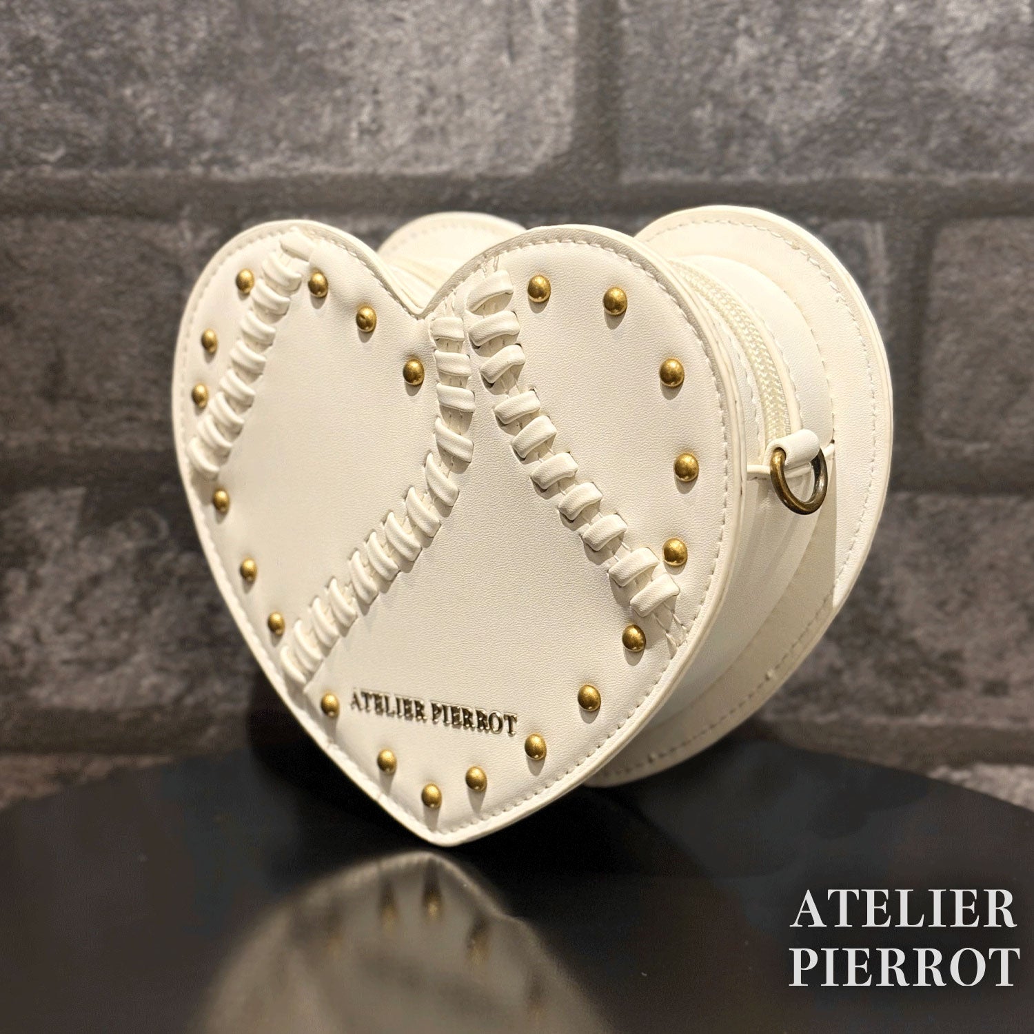【ATELIER PIERROT】 Mended Heart Shoulder BAG White/Bordeaux/Black ★Released in mid-February★