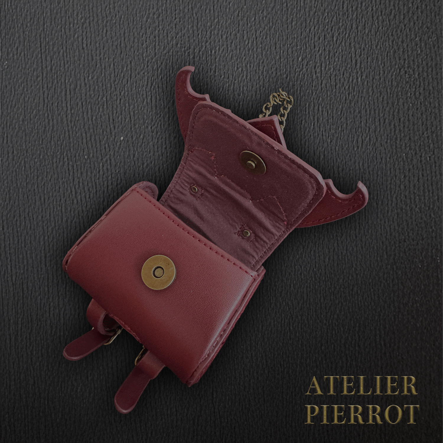【ATELIER PIERROT】“夜間墳墓” Batwing Air Pods Case Bordeaux/Navy/Black