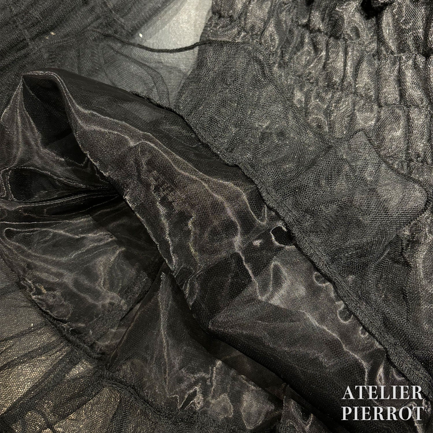 【ATELIER PIERROT】 Sheer Off-Shoulder Shirring Blouse ホワイト/ピンク/グレー/ボルドー/パープル/ブラック