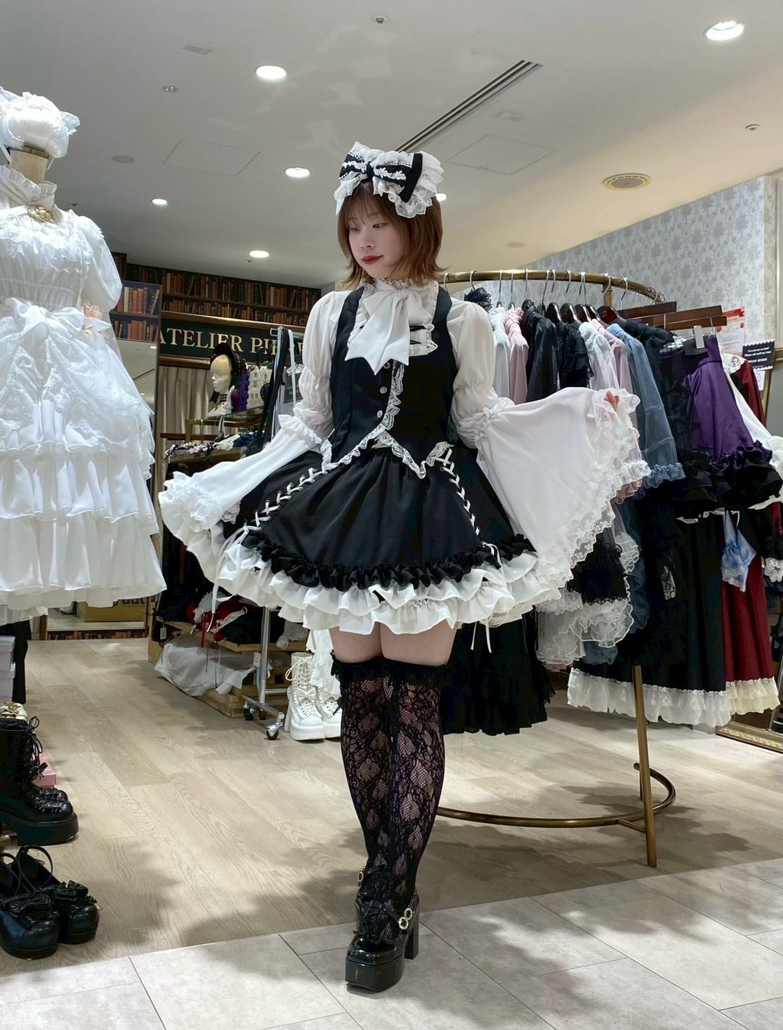 【ATELIER PIERROT】 Adenophora Lace-Up Skirt ホワイト/新色ボルドー/パープル×ブラック/新色ネイビー/ブラック×ホワイト/ブラック★ダブルポイントフェア対象商品6月14日(日)まで★