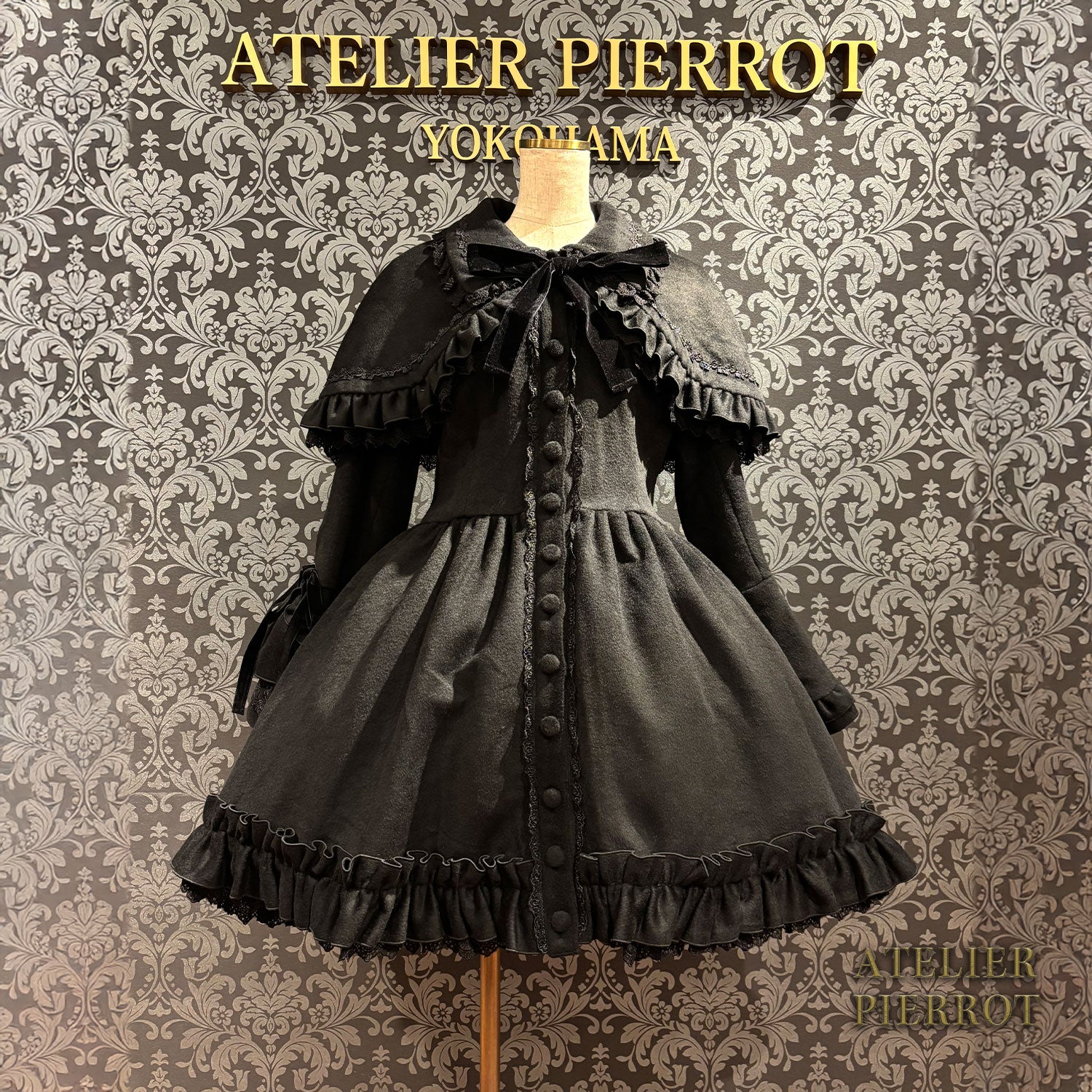 【ATELIER PIERROT】 Fleur d'Hiver Coat White/Bordeaux/Navy/Black★Released from late October to early November★