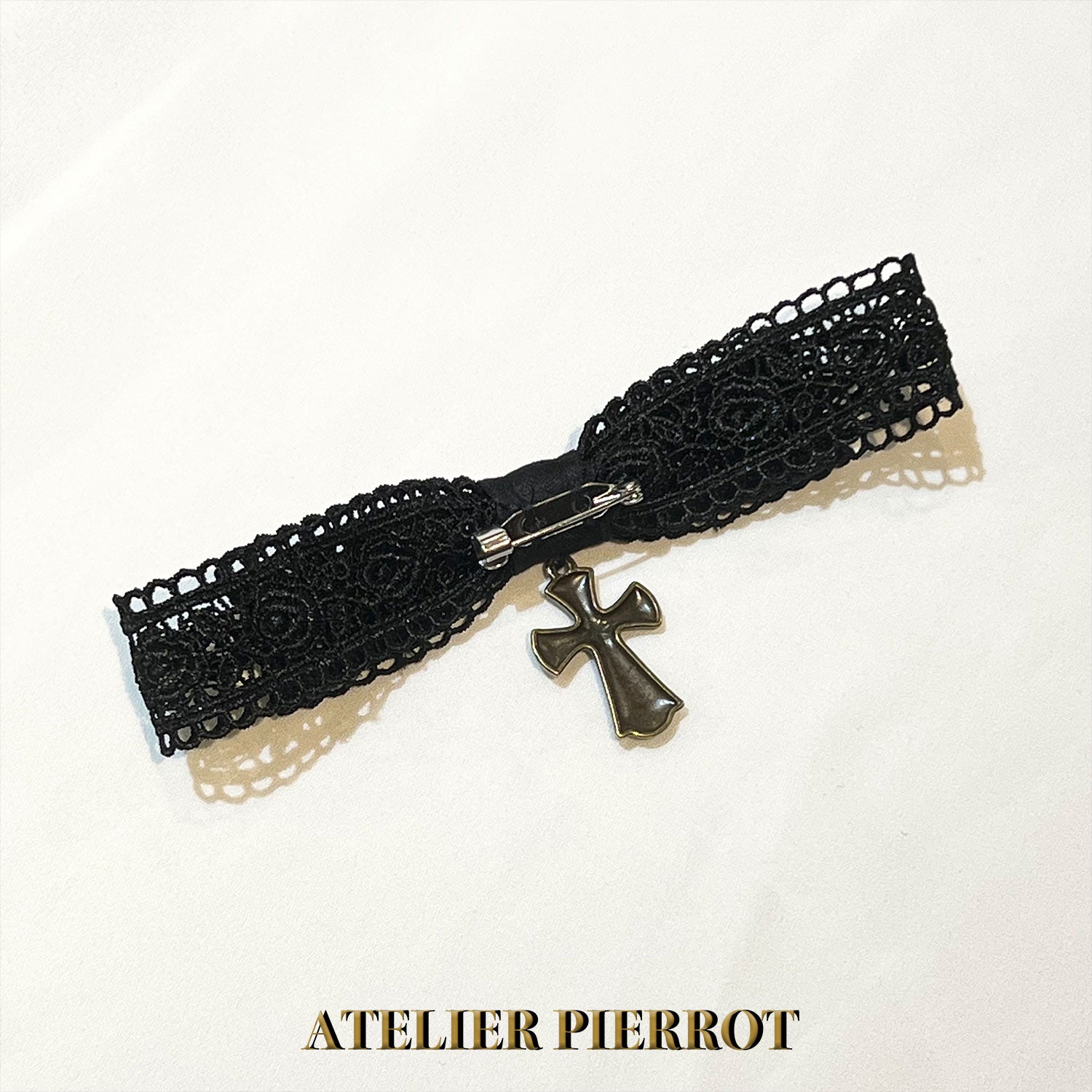 【ATELIER PIERROT】 Royal Lace Jabot White/Black