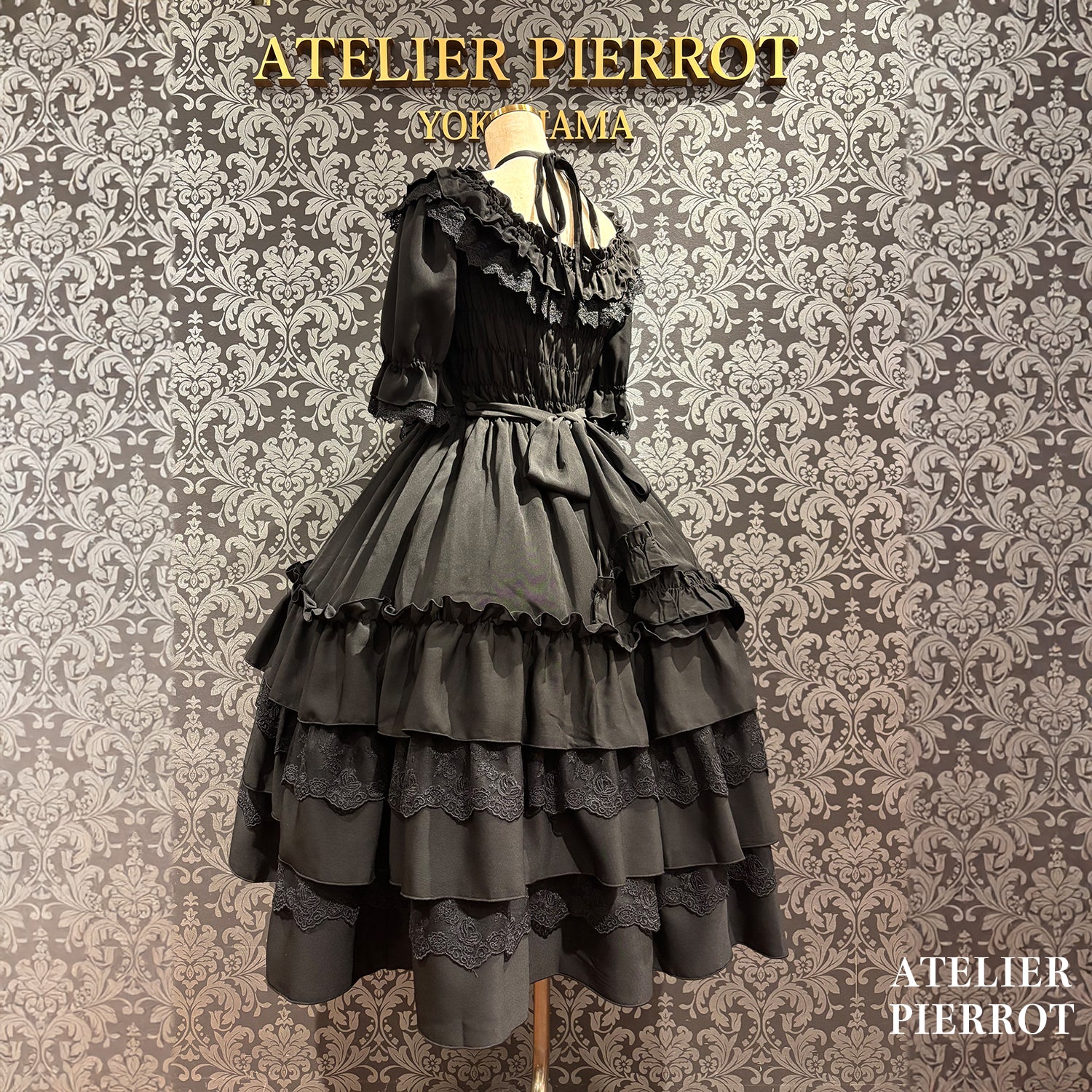 【ATELIER PIERROT】 ★Now accepting reservations★Aveline Mimore DressWhite/lavender/Navy/Black