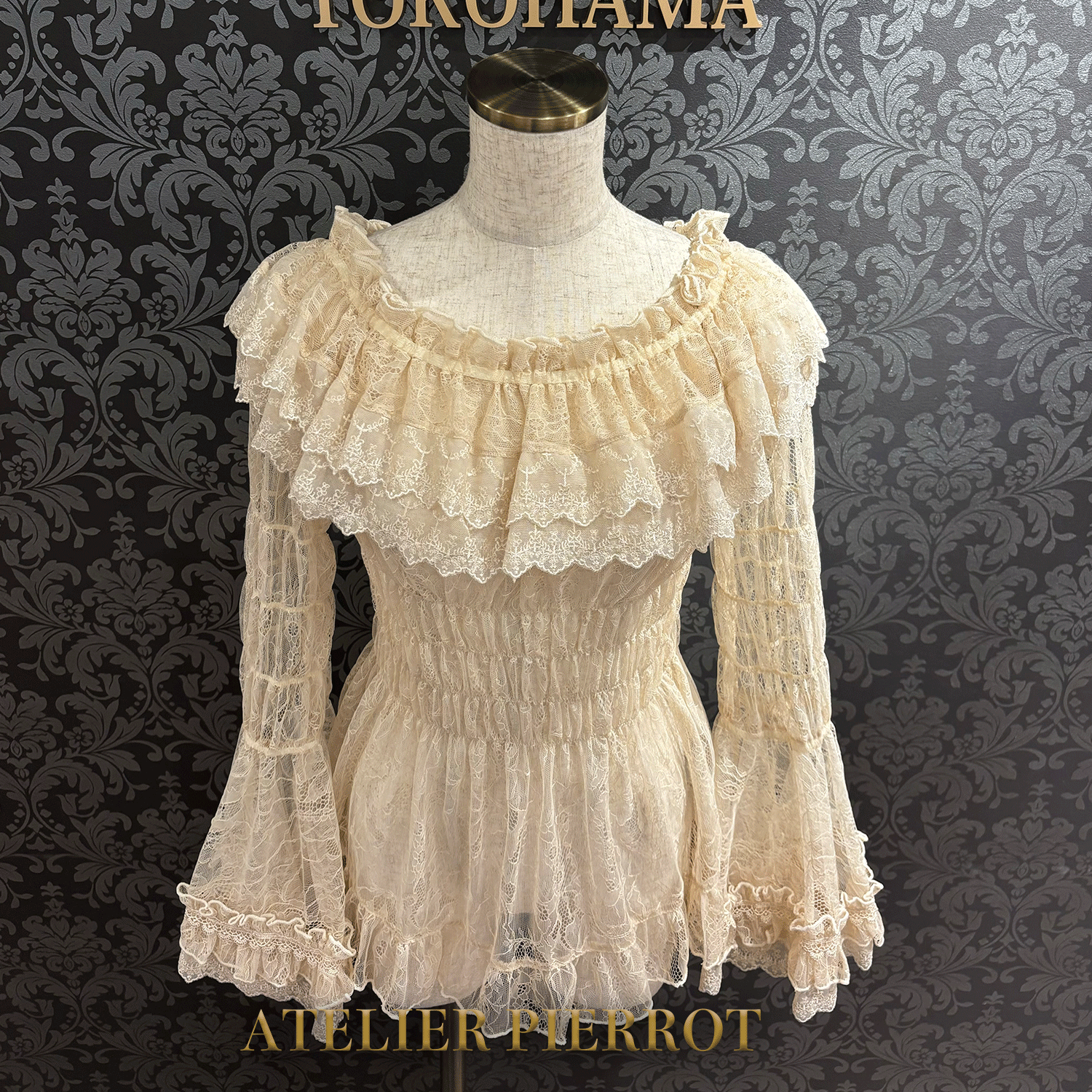 【ATELIER PIERROT】 Shirring princess sleeve blouse-Lace- White/Ivory/Bordeaux/Navy/ Black