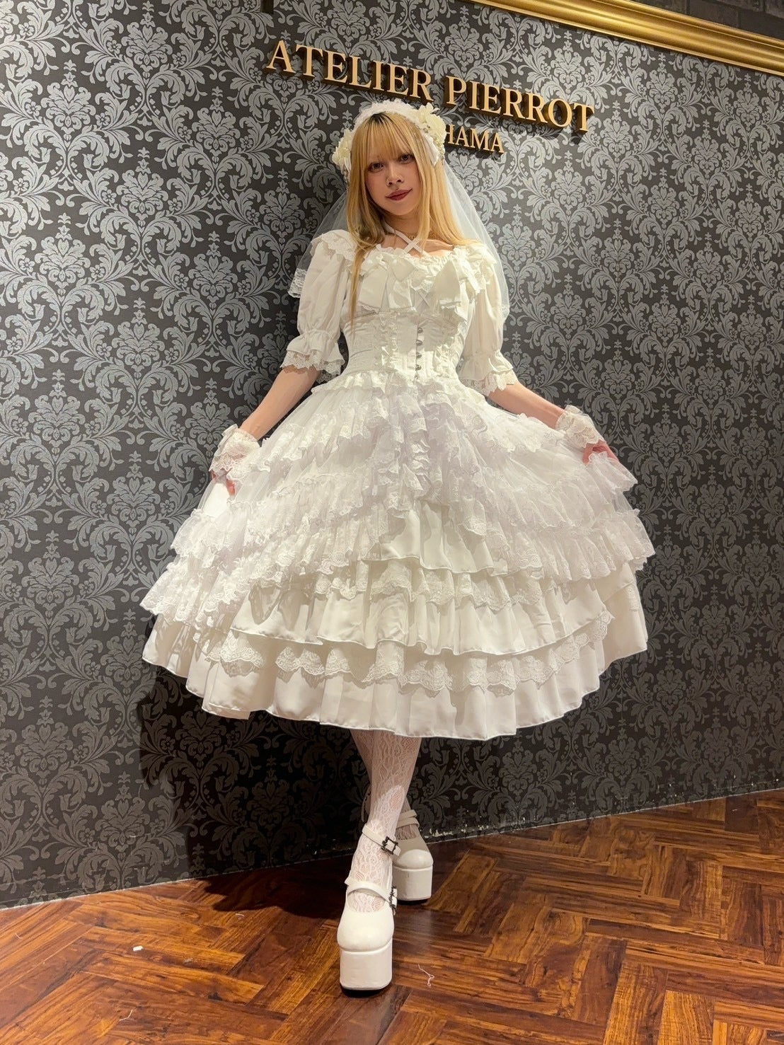 【Vallée lys】ヴァレリス Mirage Veil Overskirt ホワイト/ブラック