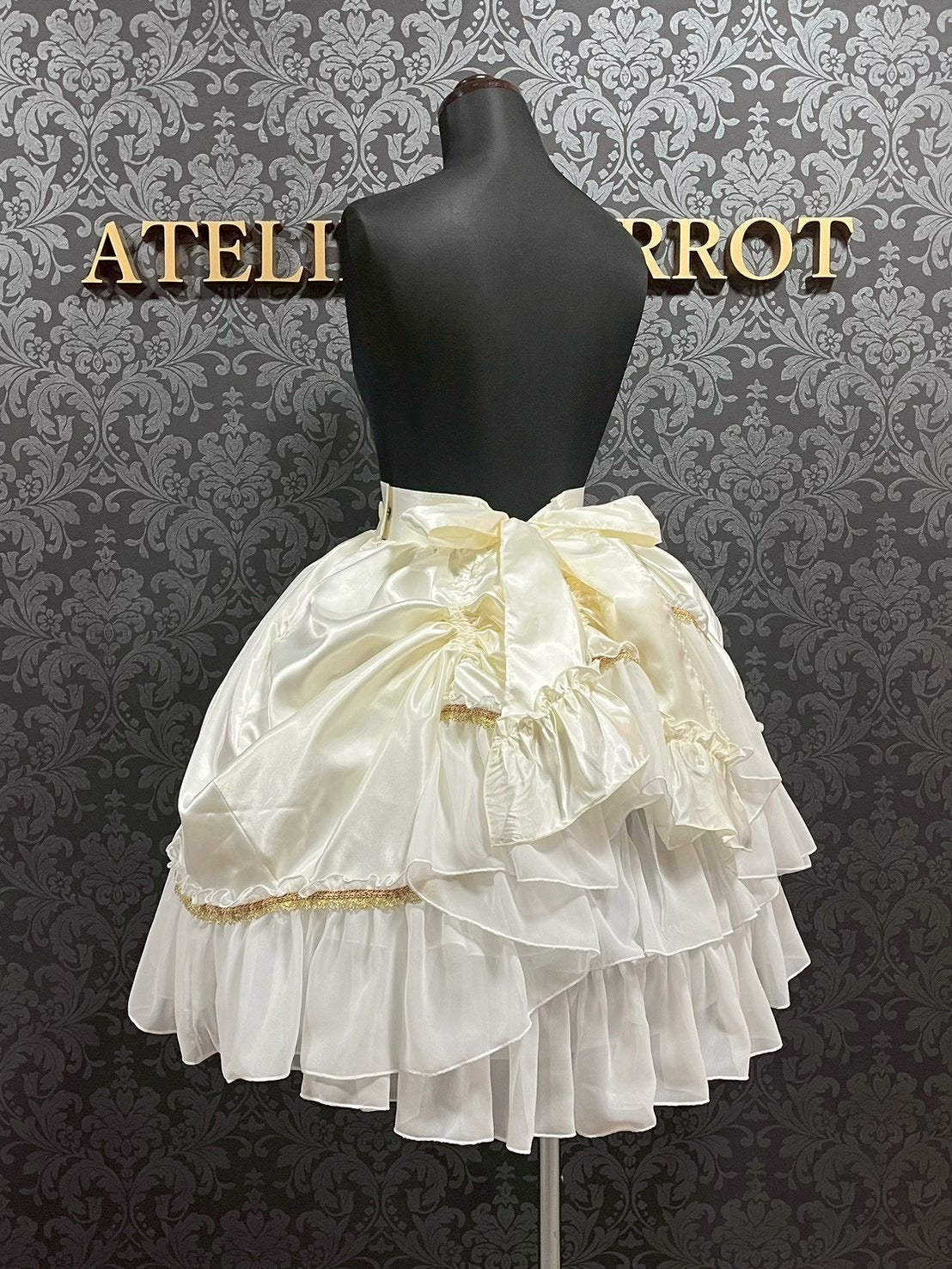 【ATELIER PIERROT】 Eternal Nocturne Bustle Skirt ホワイト/ブラック