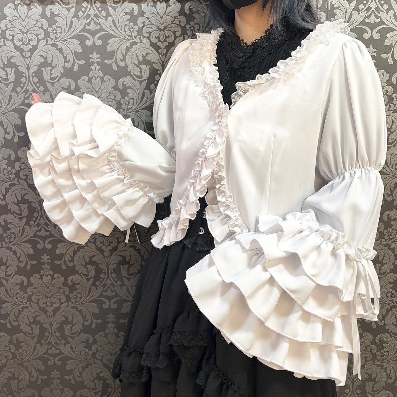 【Vallée lys】ヴァレリス Fairy Tale Ruffle Chiffon Bolero White/ Black