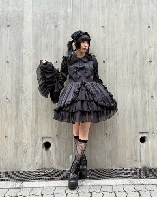【ATELIER PIERROTFrilly Ribbon Belle Dress白色/波尔多/海蓝色/黑色