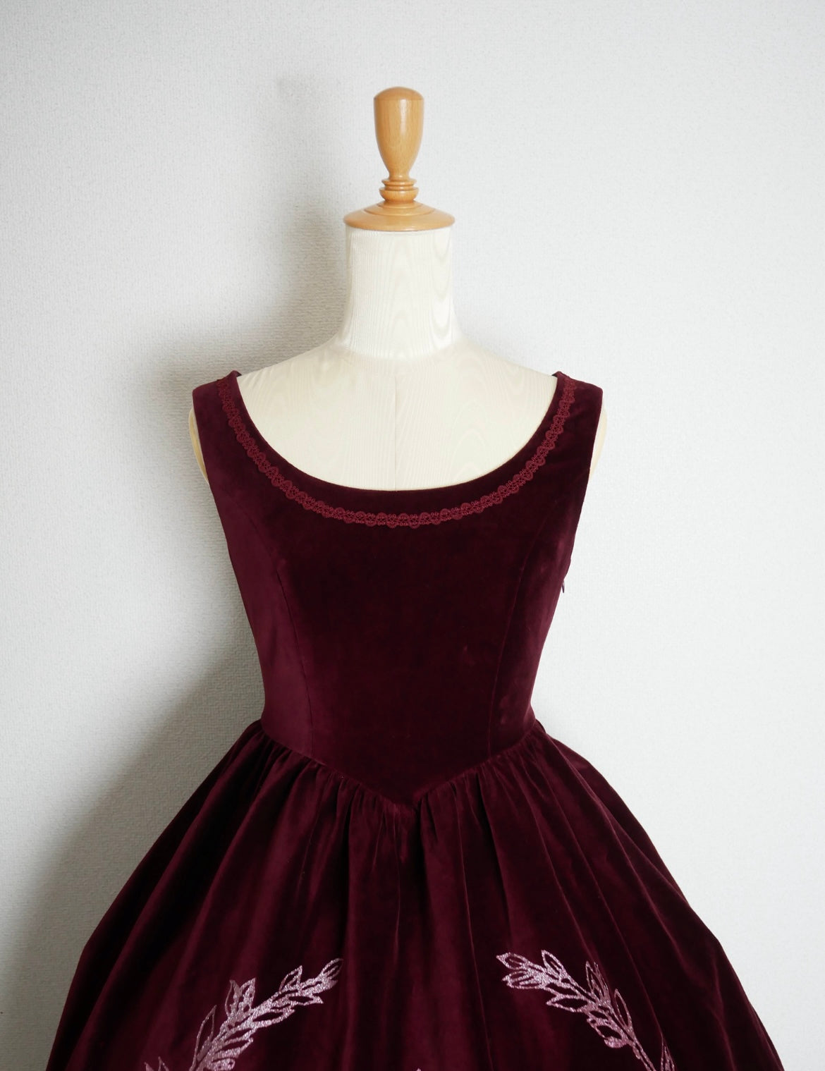 【Victorian maiden】ヴィクトリアンメイデン THE 王冠(クラウン)スリーブレスドレス