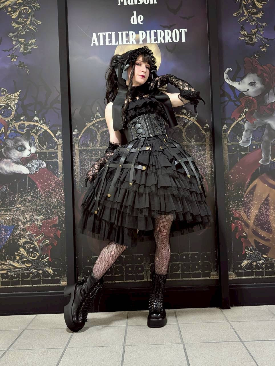 【ATELIER PIERROT】 Chunky Frilled Ribbon Boots ホワイト/ブラック S /M /L/XL★紅白限定セール10%OFF!!1/20(火)まで★