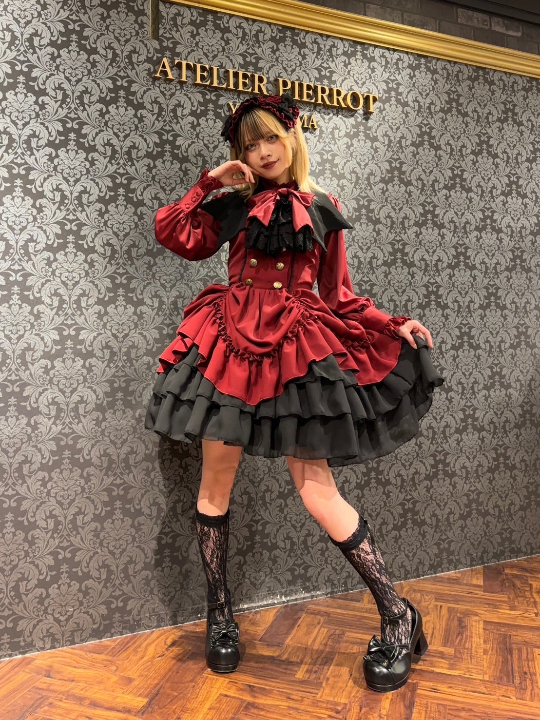 【ATELIER PIERROT】 Batwing Waltz Dress White x Black/Bordeaux/Navy/Black