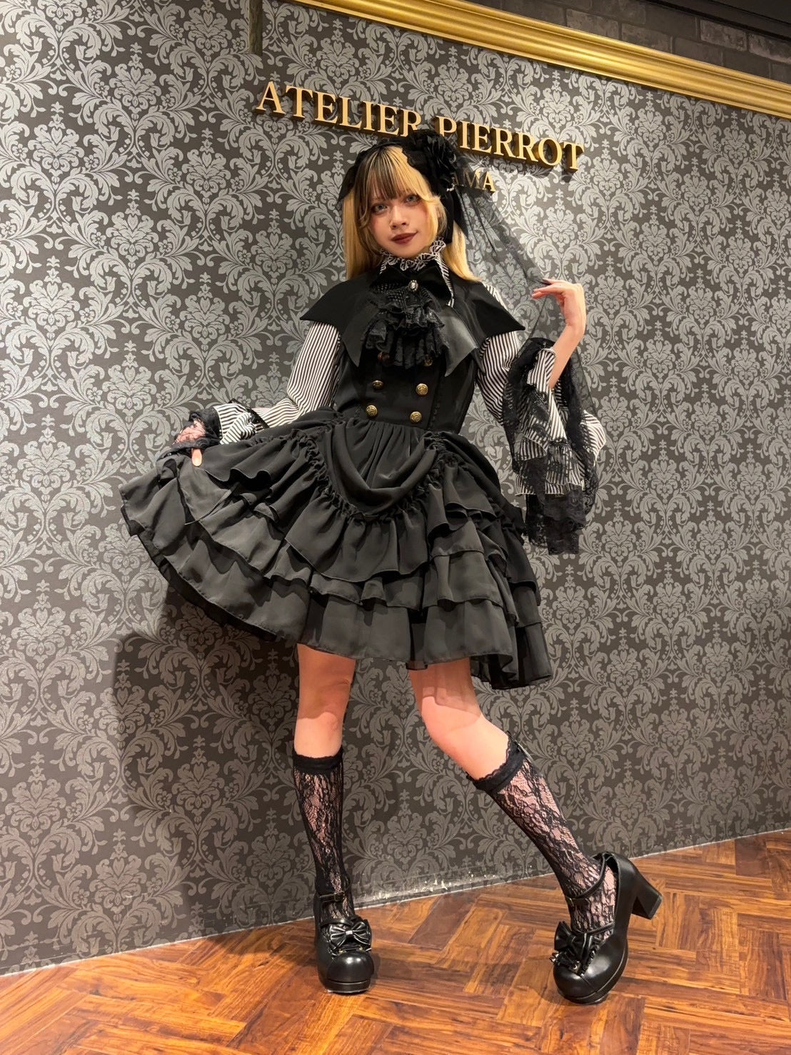 【ATELIER PIERROT】 Batwing Waltz Dress White x Black/Bordeaux/Navy/Black