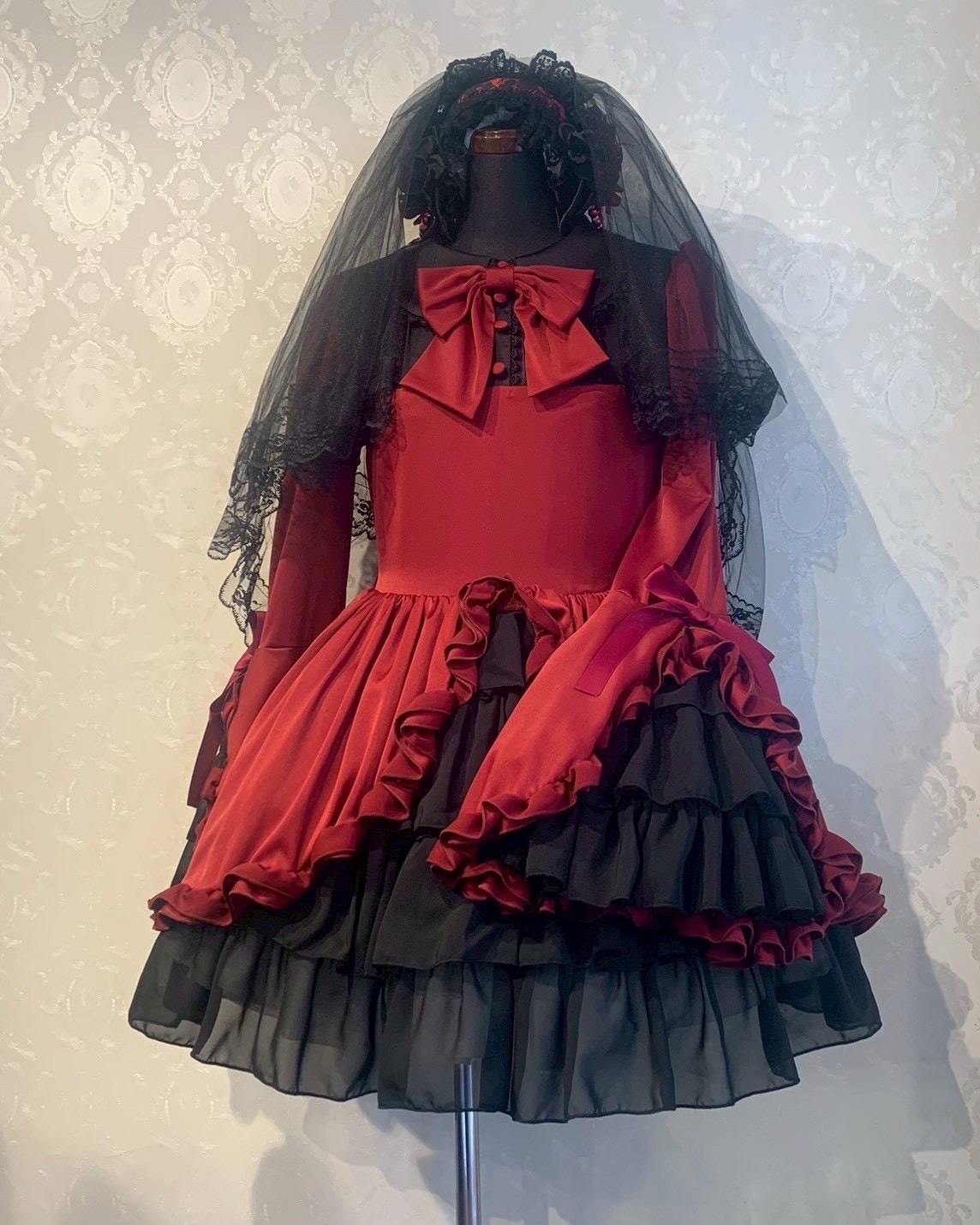 【ATELIER PIERROTFrilly Ribbon Belle Dress白色/波尔多/海蓝色/黑色