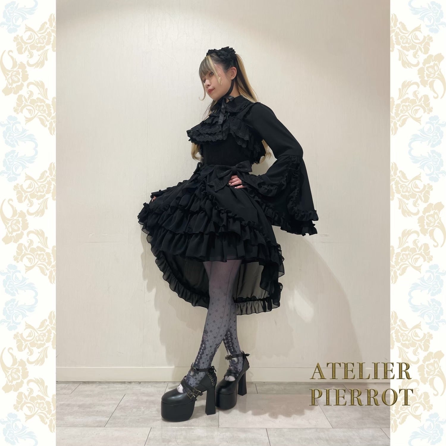 【ATELIER PIERROT工作室小丑Louise Jabot Blouse白/紫/黑