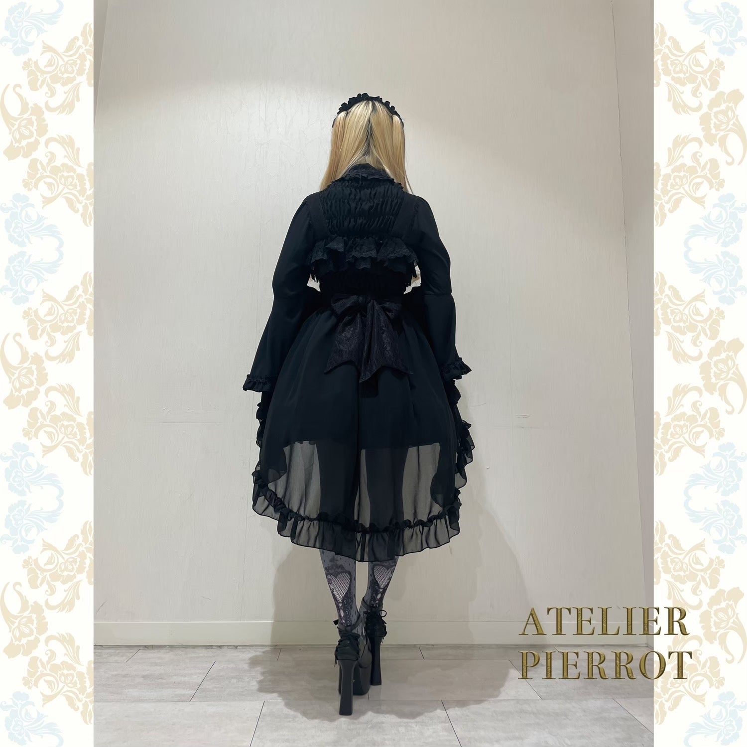 【ATELIER PIERROT工作室小丑Louise Jabot Blouse白/紫/黑