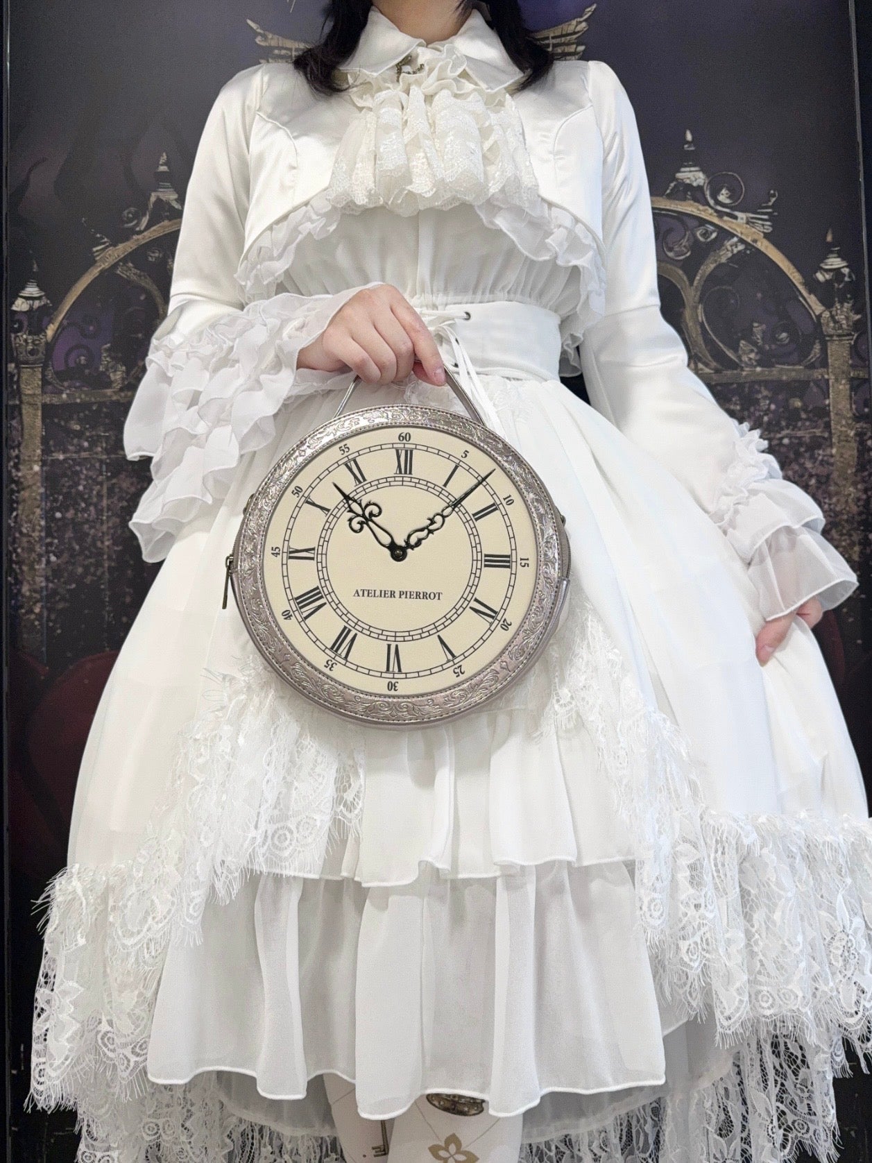 【ATELIER PIERROT】 ★ご予約受付中★ “Aeon” Clock Shoulder Bag -Gothic Lolita Shoulder Bag- 新色シルバー/ブロンズ/ブラック
