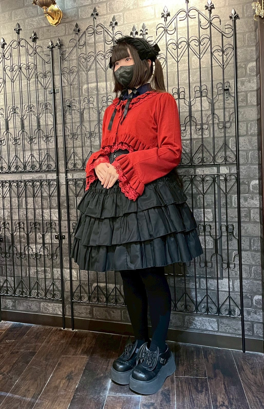 【ATELIER PIERROT】 Rose Waltz Cardigan アイボリー/ワイン/ブラック