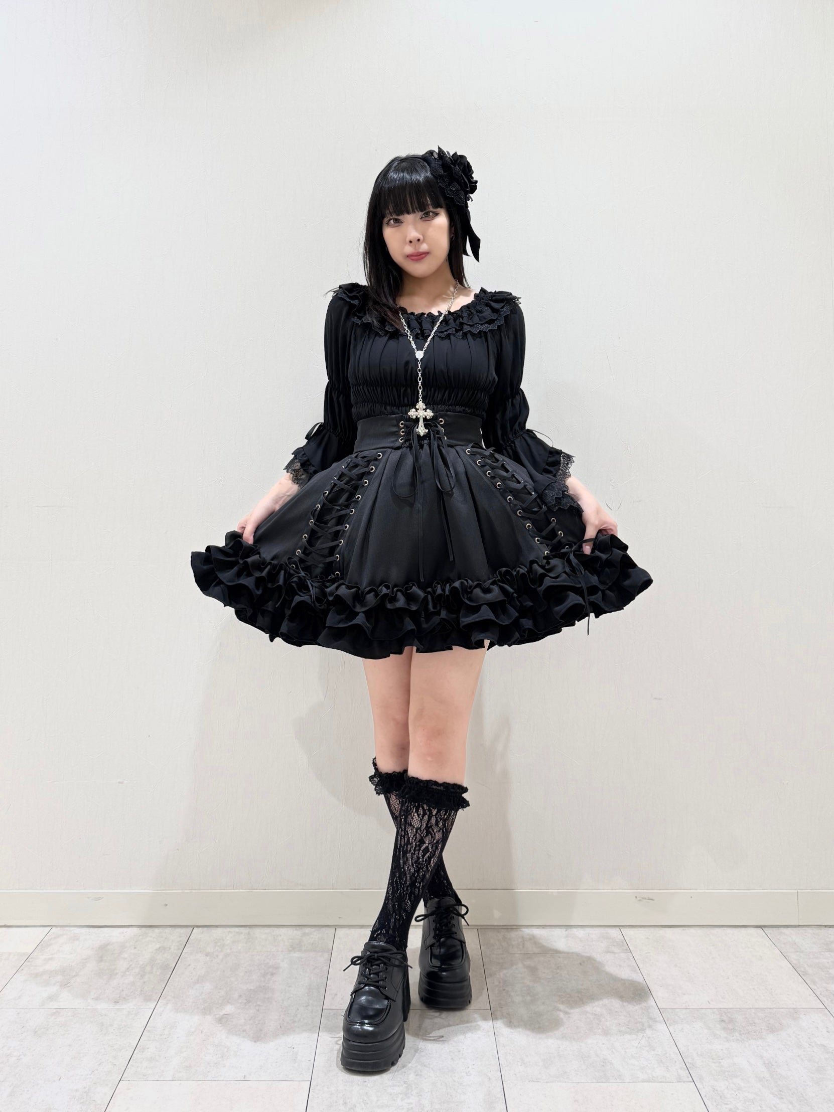 【ATELIER PIERROT】 Adenophora Lace-Up Skirt ホワイト/新色ボルドー/パープル×ブラック/新色ネイビー/ブラック×ホワイト/ブラック★ダブルポイントフェア対象商品6月14日(日)まで★