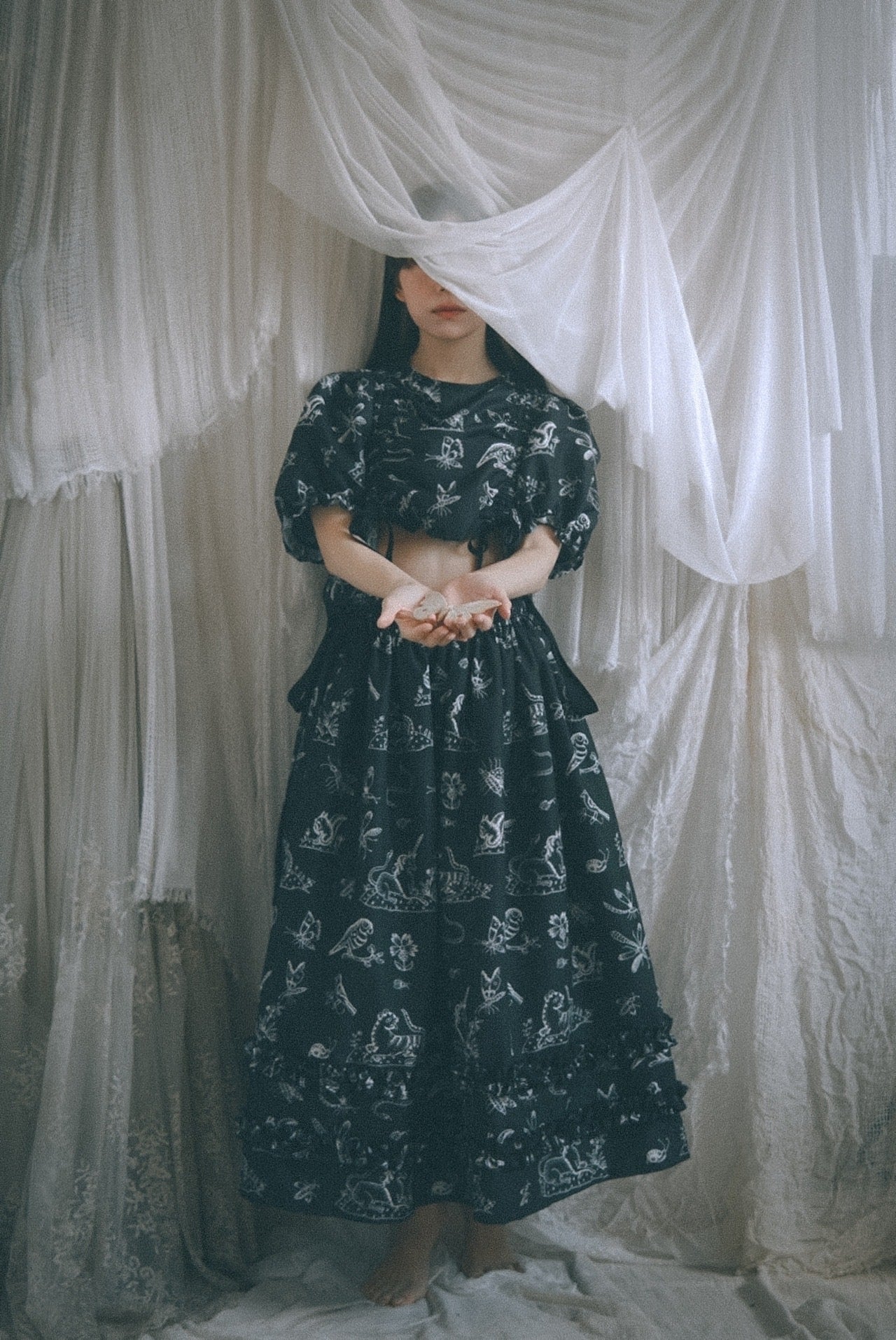 【microcosm】微共模Millicent sharing衬衫米色/黑色