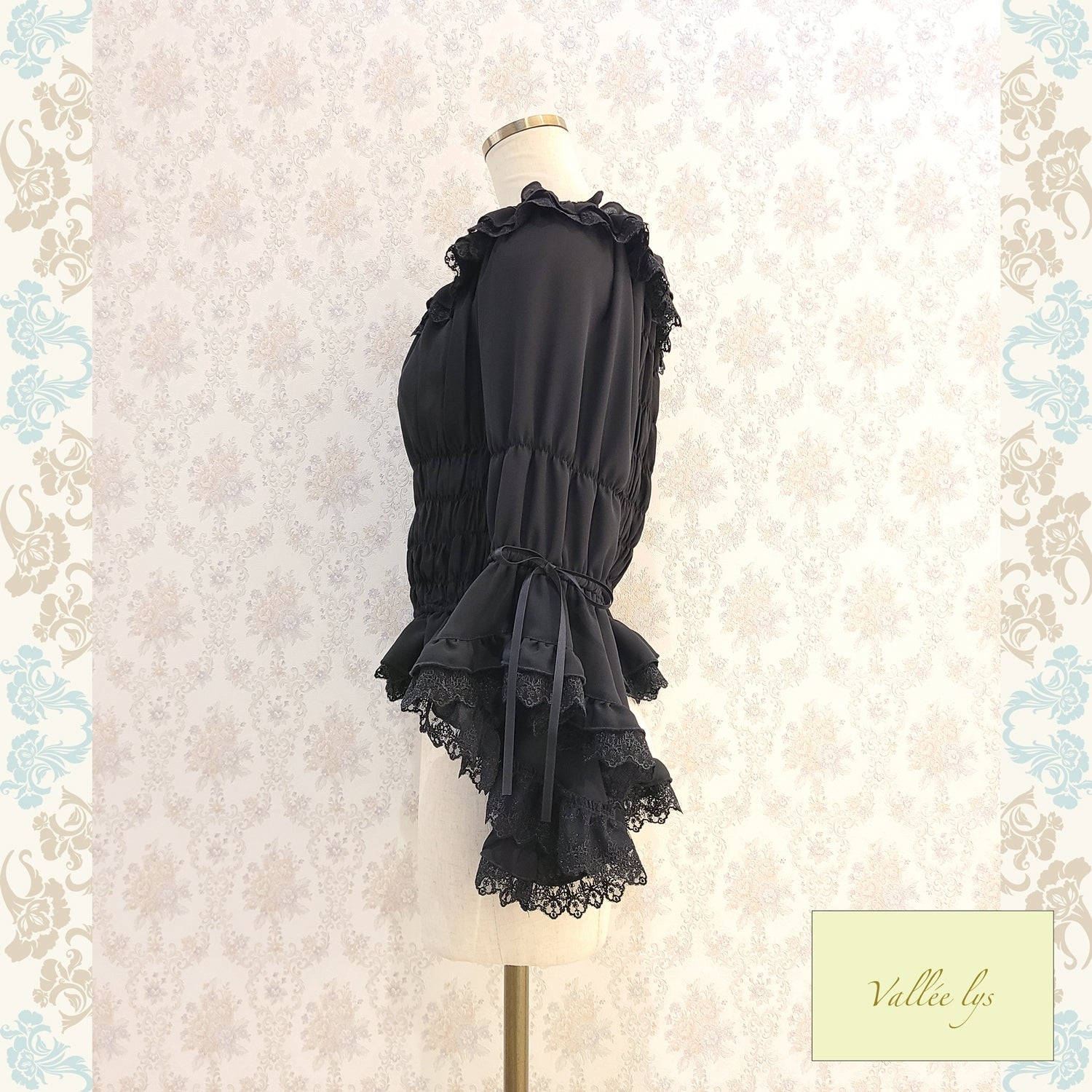 【Vallée lys】ヴァレリス Blossom Breeze Blouse ホワイト/ボルドー/パープル/ブラック