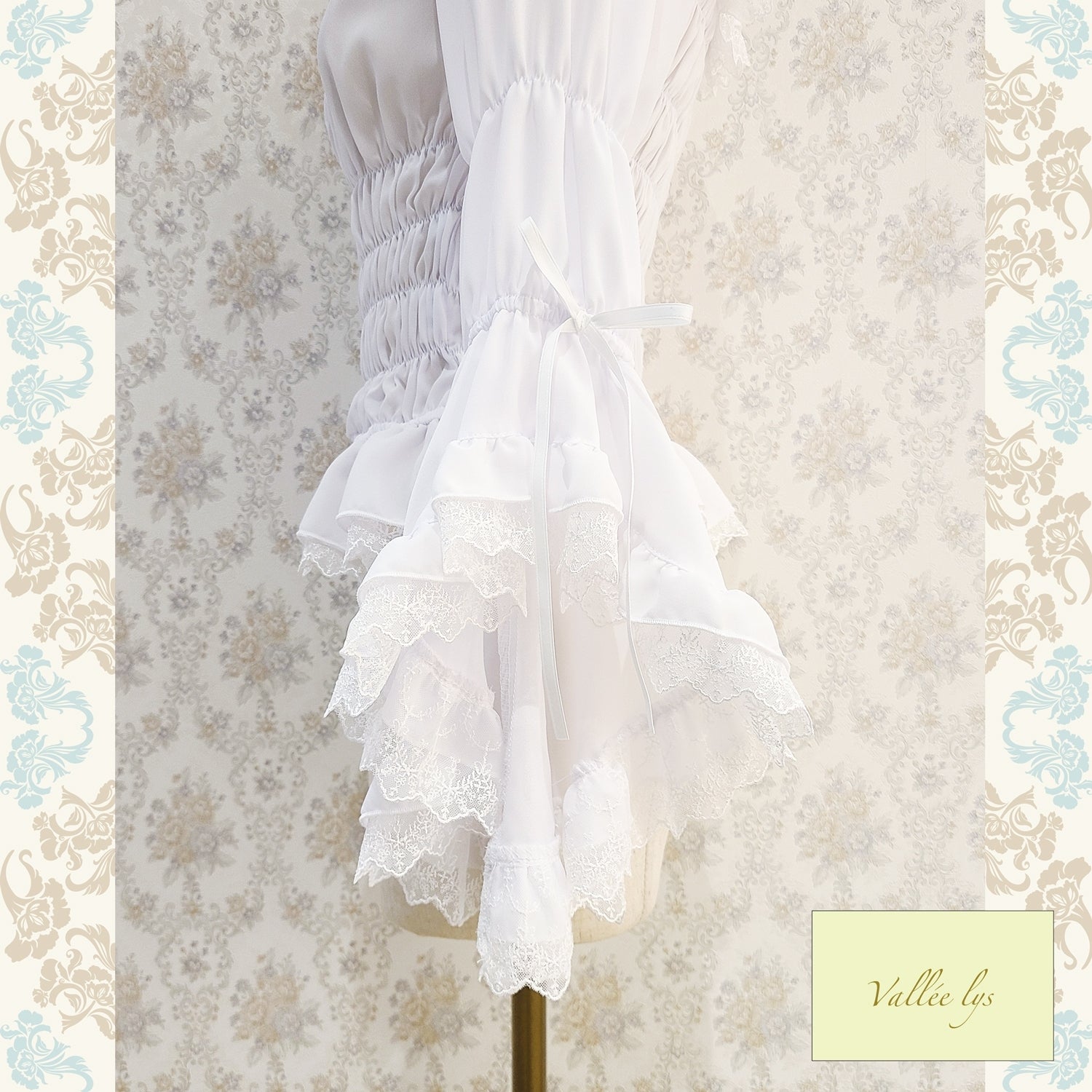 【Vallée lys】ヴァレリス Blossom Breeze Blouse ホワイト/ボルドー/パープル/ブラック