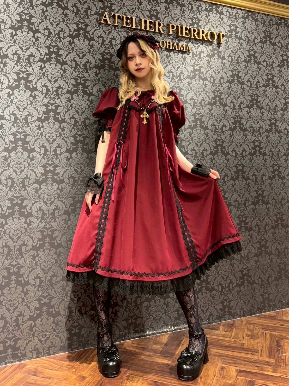 【ATELIER PIERROTAmabile Puff Sleeve Dress白×白/波尔多×黑/海蓝色×黑/黑×白/黑×黑