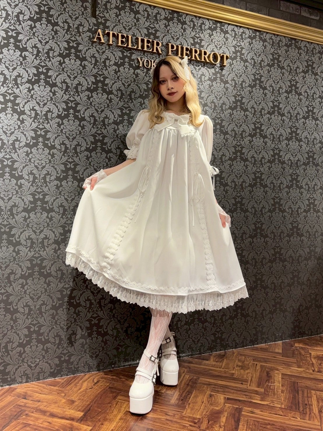 【ATELIER PIERROTAmabile Puff Sleeve Dress白×白/波尔多×黑/海蓝色×黑/黑×白/黑×黑